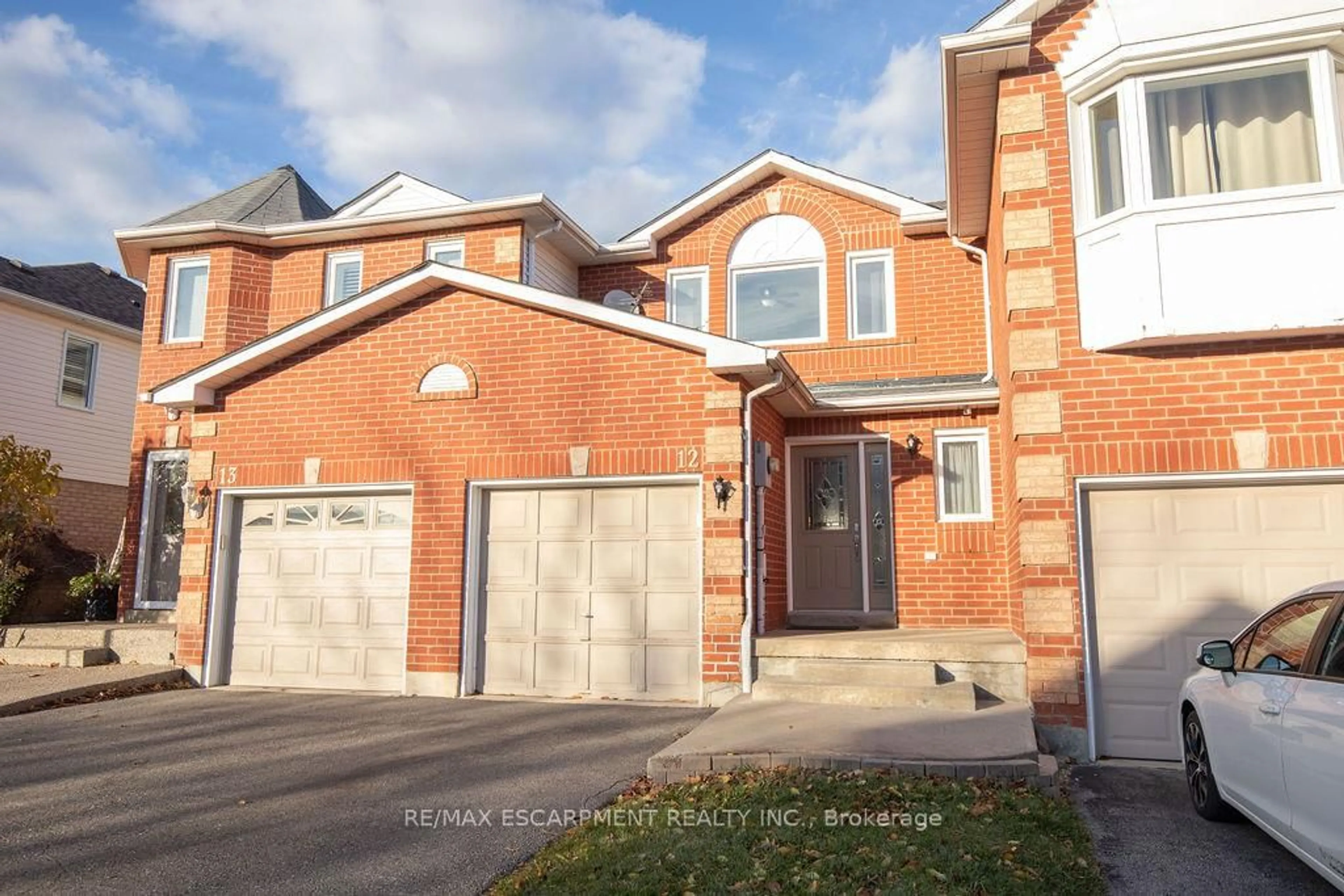 Home with brick exterior material, street for 2350 Grand Ravine Dr #12, Oakville Ontario L6H 6E2