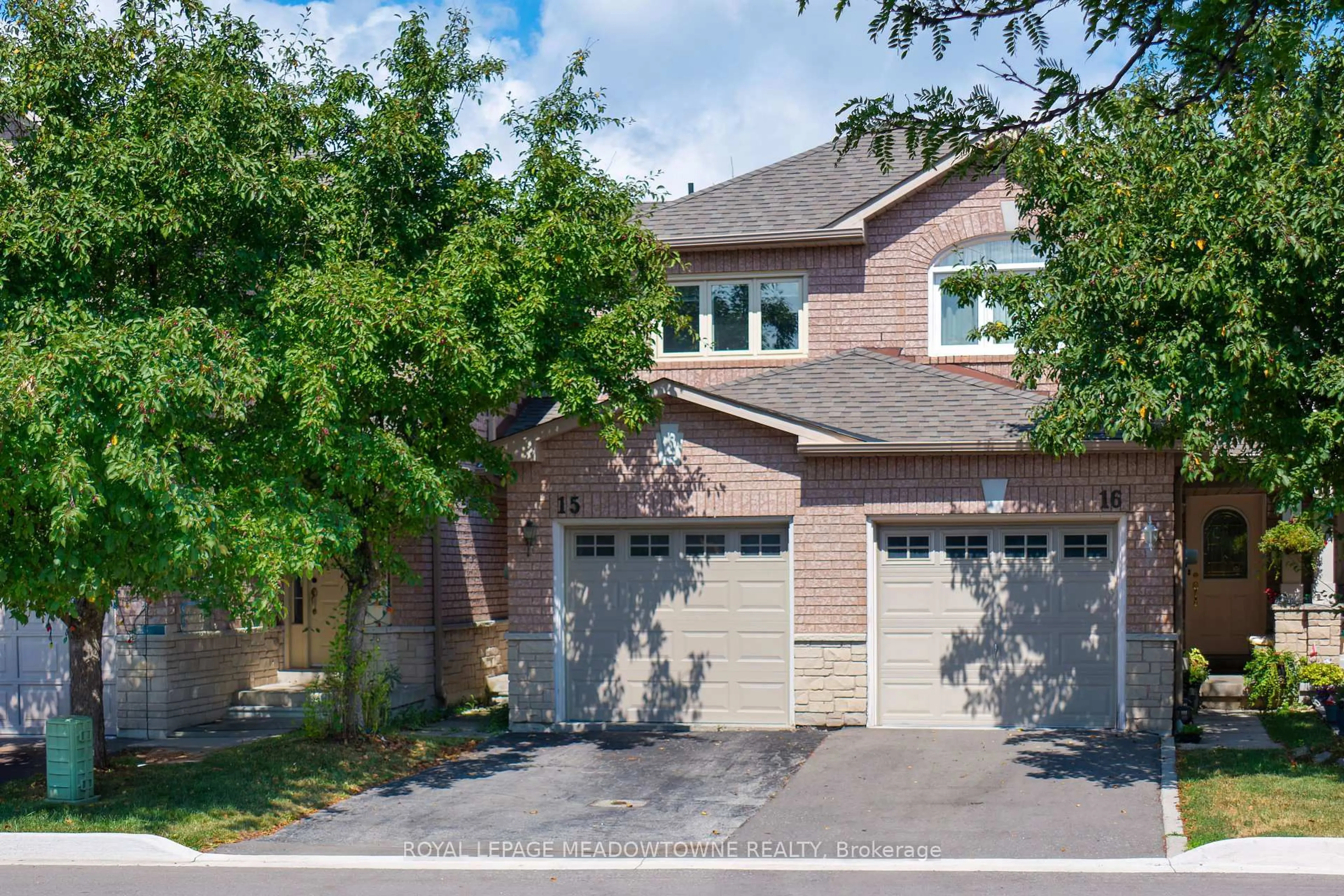 Unknown for 1285 Bristol Rd #15, Mississauga Ontario L5V 2H5