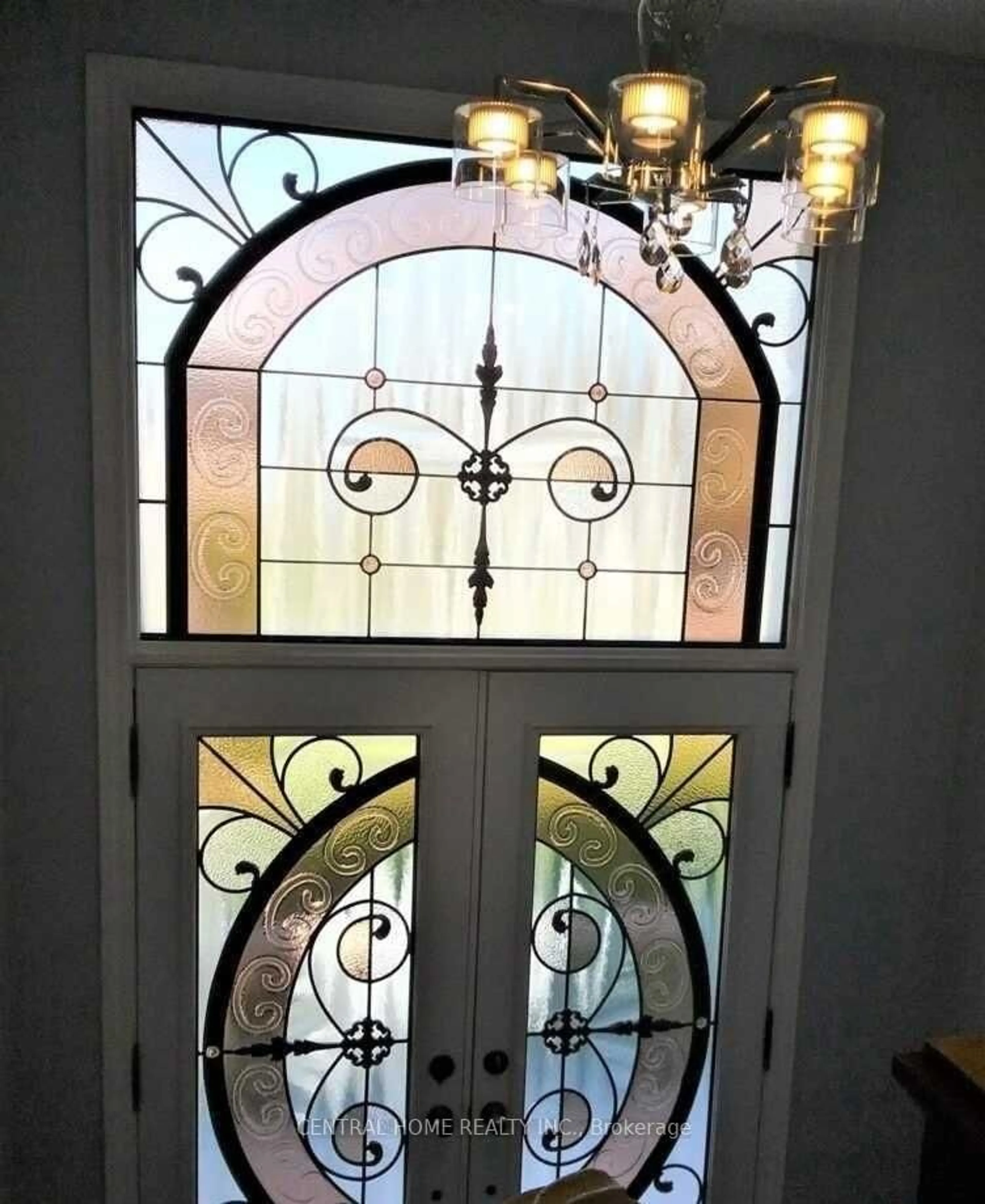 Indoor entryway for 59 Blaney Cres, Toronto Ontario M3N 1L3