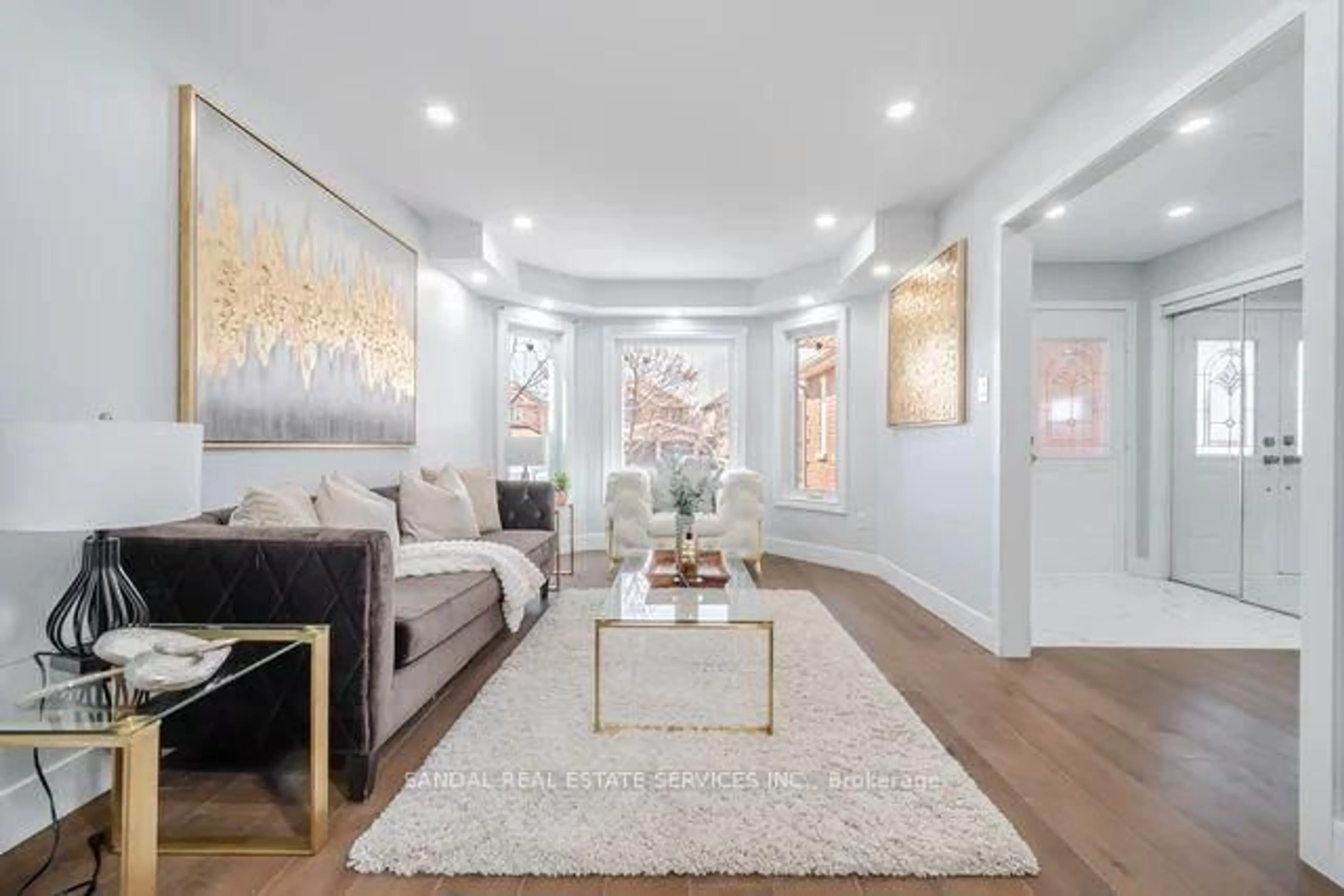 Living room with furniture, unknown for 23 Fenflower Crt, Brampton Ontario L7A 1H3