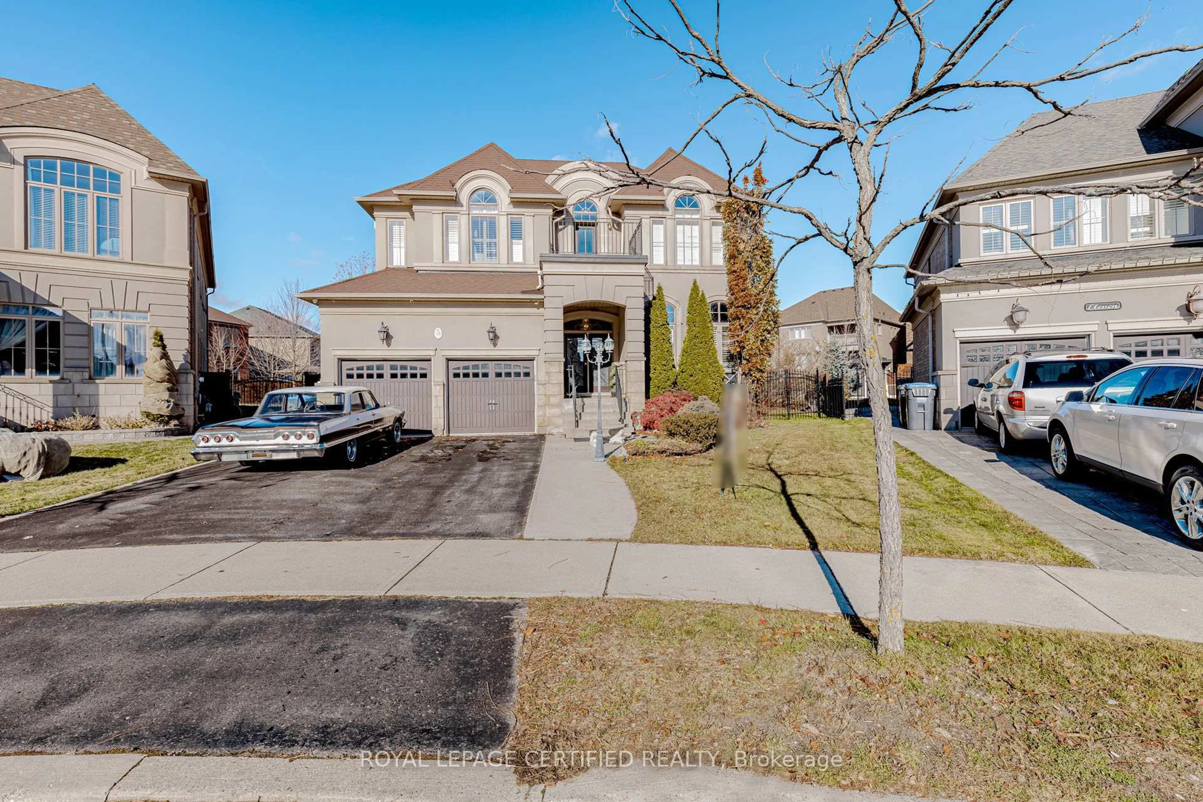 Unknown for 13 Chinzan Way, Brampton Ontario L6X 0W6
