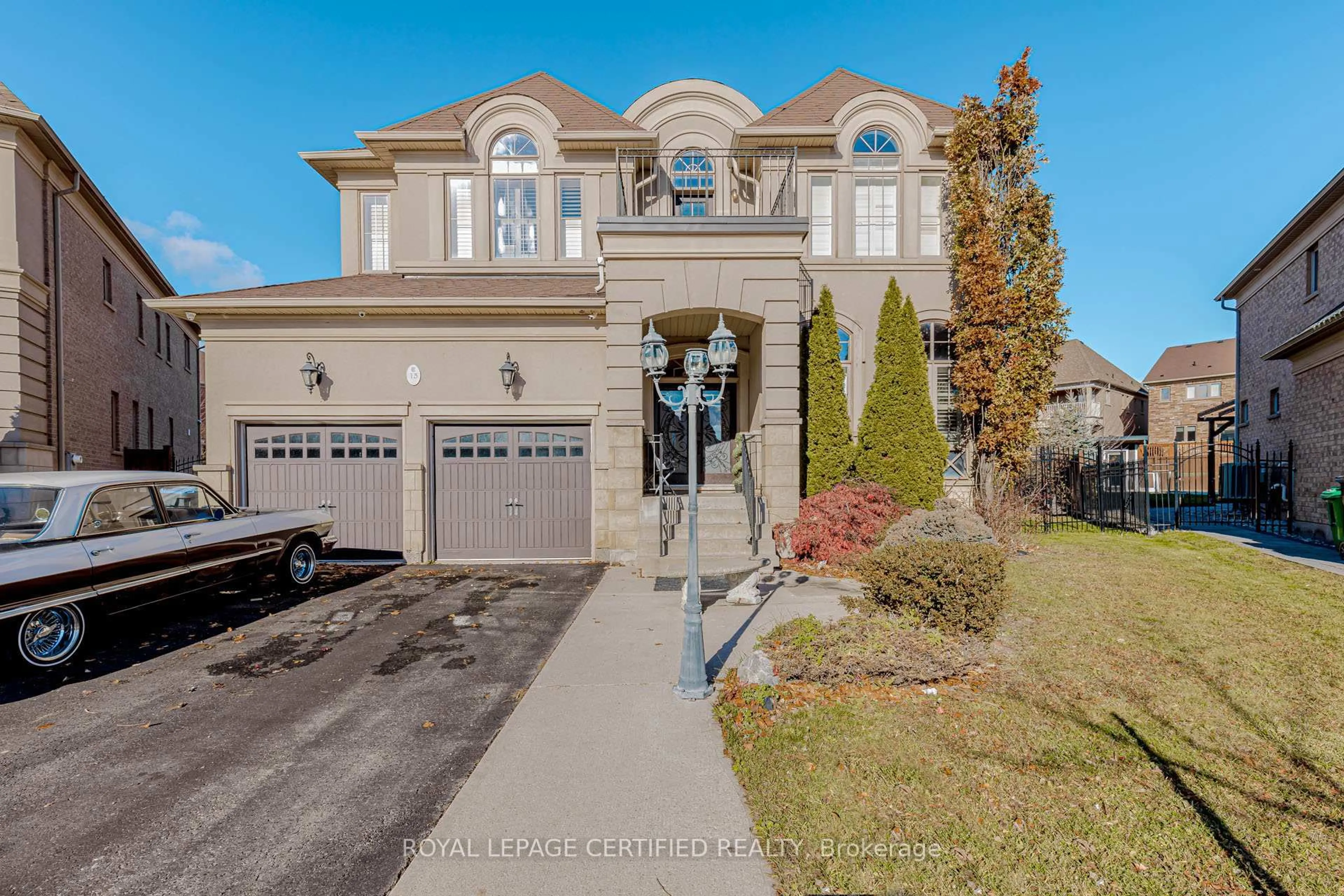 Unknown for 13 Chinzan Way, Brampton Ontario L6X 0W6