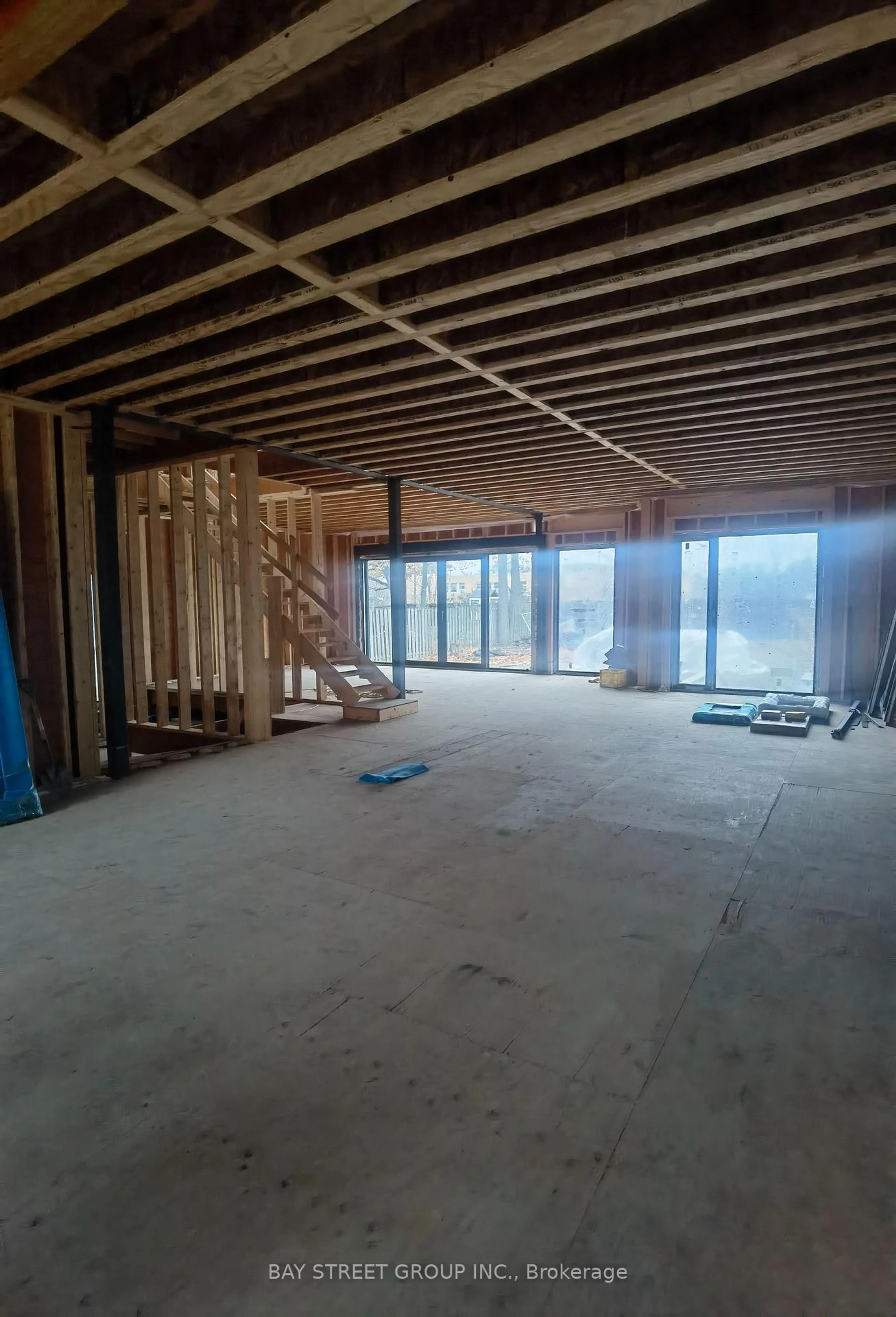 A pic of a room for 1332 Northaven Dr, Mississauga Ontario L5G 4E9