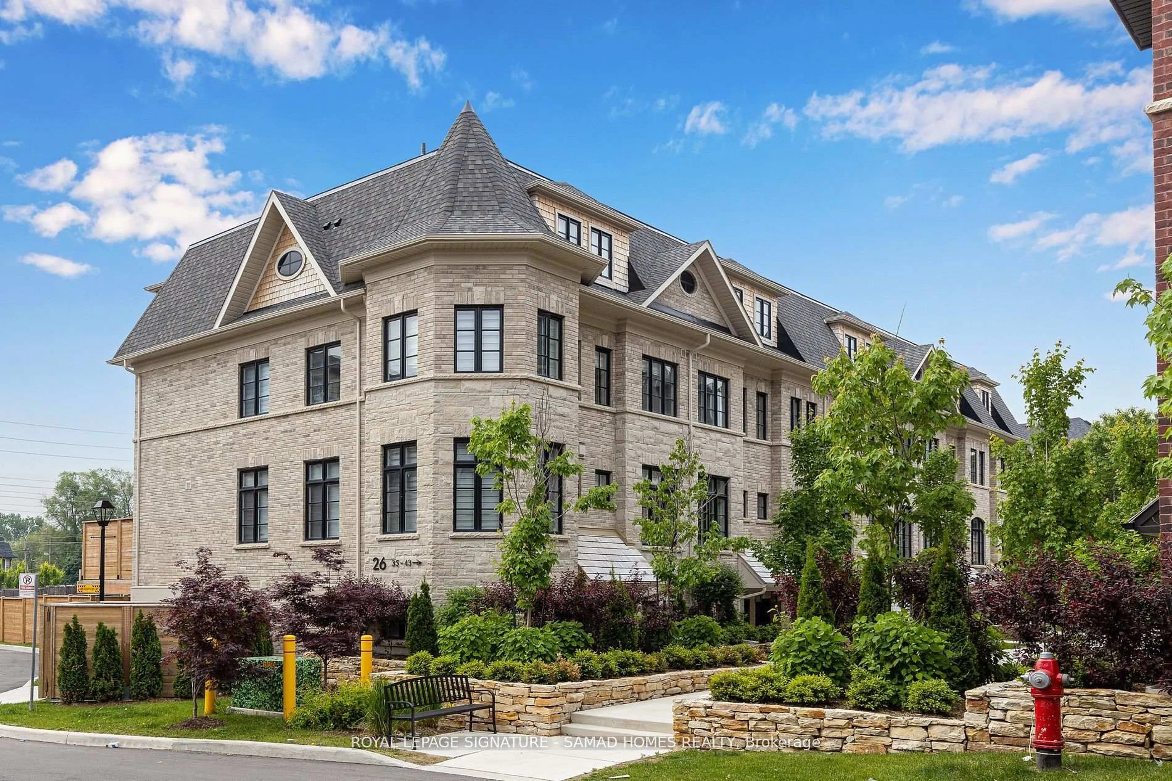 Home with brick exterior material, unknown for 26 Lunar Cres #37, Mississauga Ontario L5M 2R5