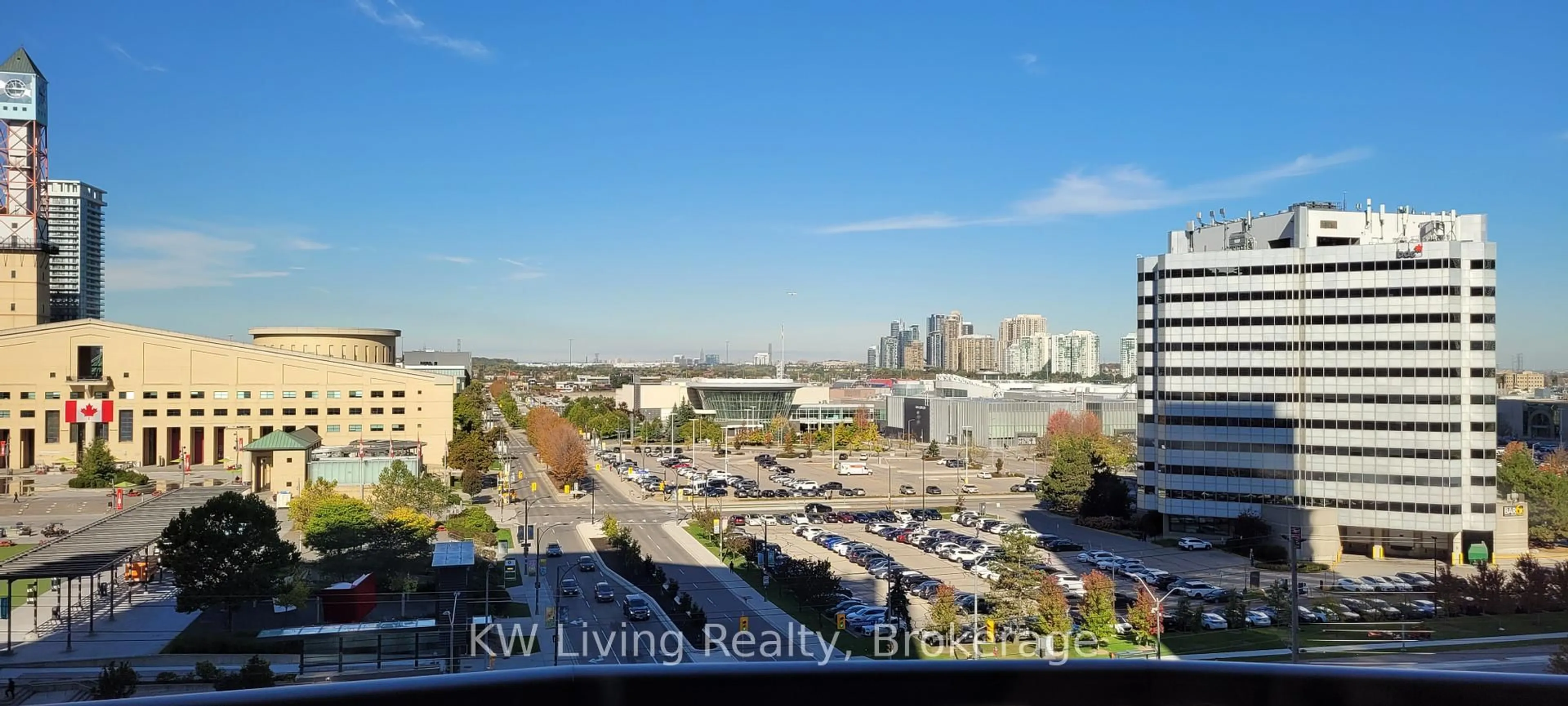Unknown for 3888 Duke Of York Blvd #924, Mississauga Ontario L5B 4P5