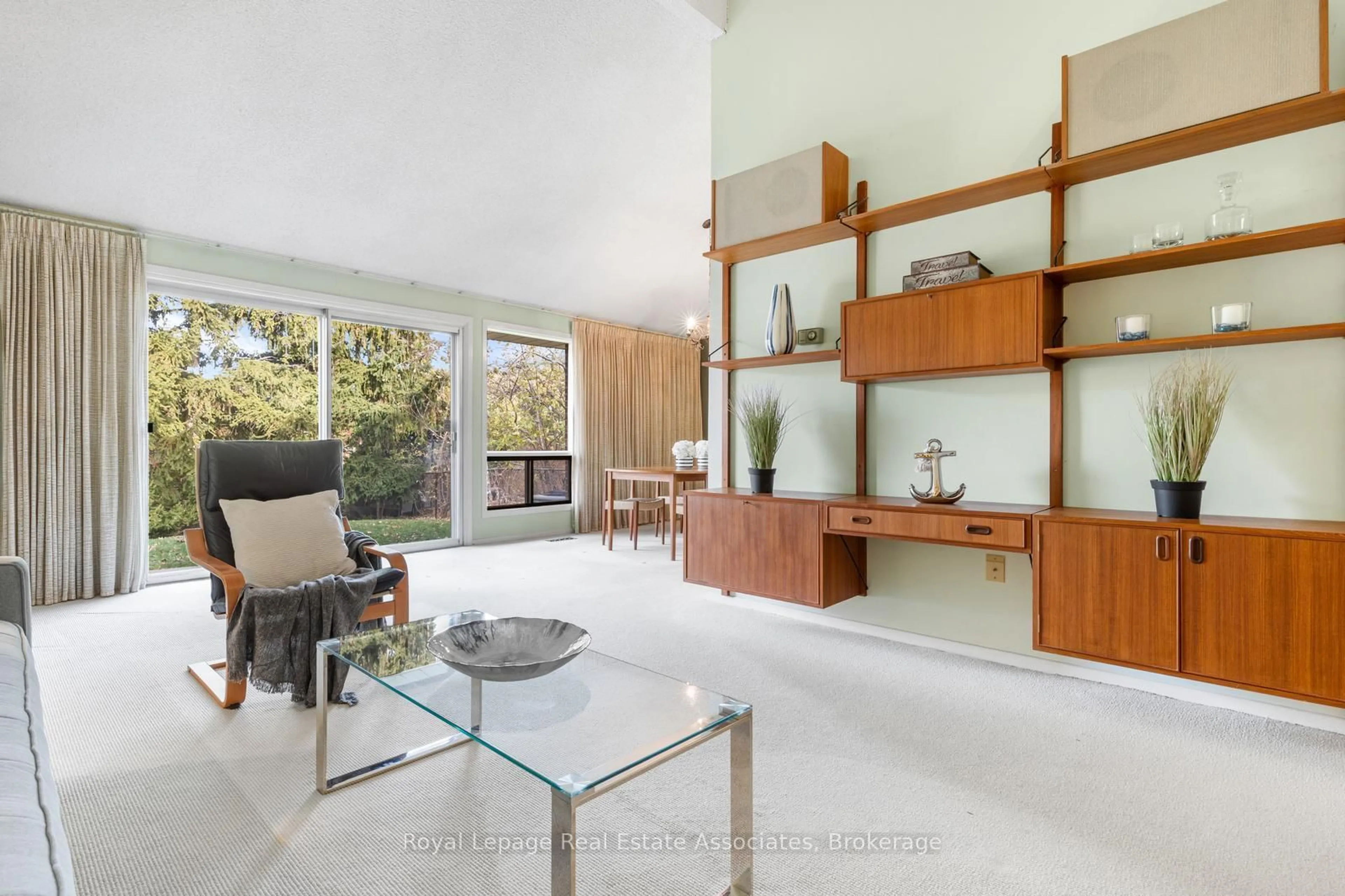 Living room with furniture, ceramic/tile floor for 4097 Pheasant Ru, Mississauga Ontario L5L 2C2
