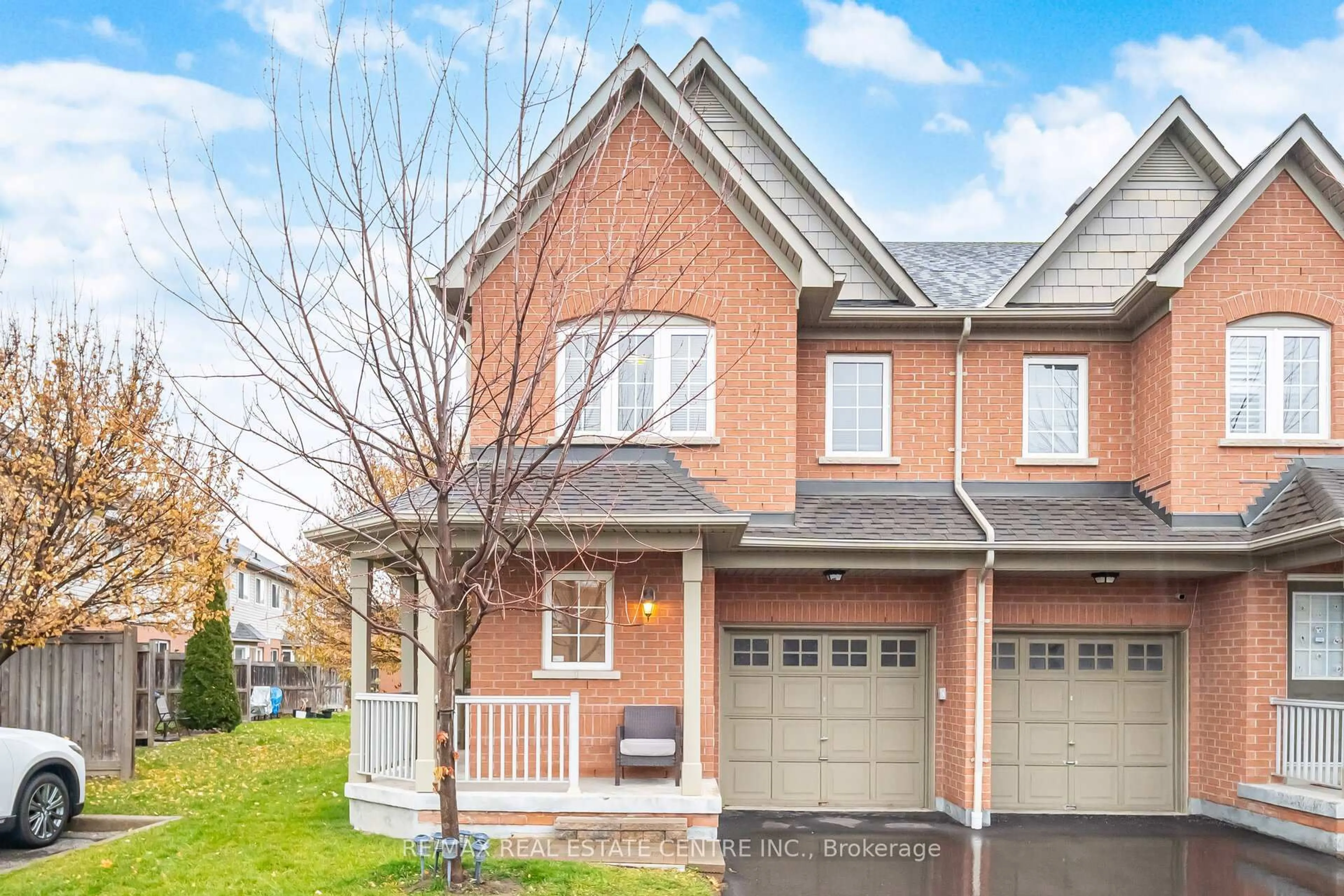 Home with brick exterior material, street for 3150 Erin Centre Blvd #112, Mississauga Ontario L5M 7Z3