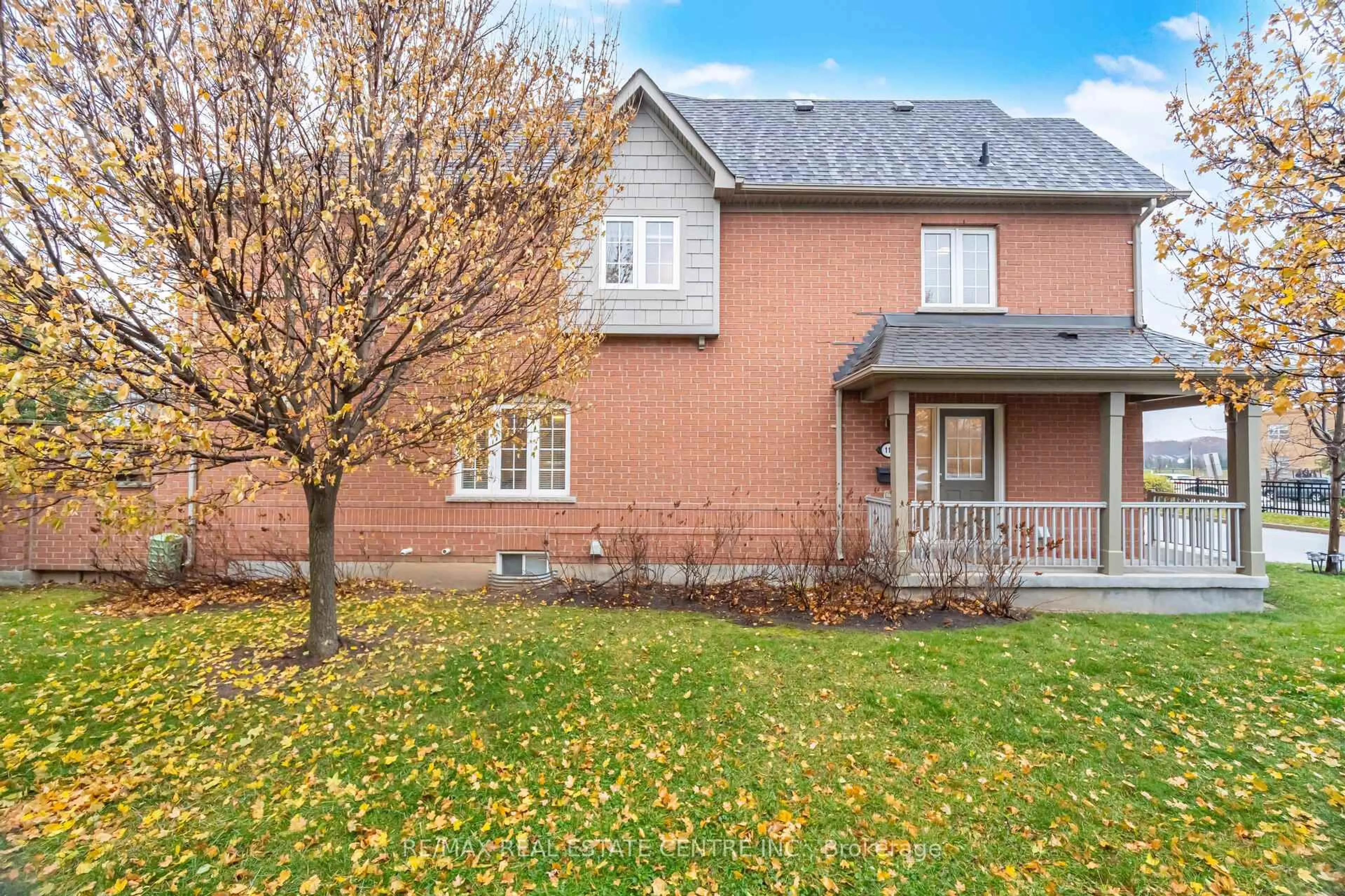 Home with brick exterior material, street for 3150 Erin Centre Blvd #112, Mississauga Ontario L5M 7Z3