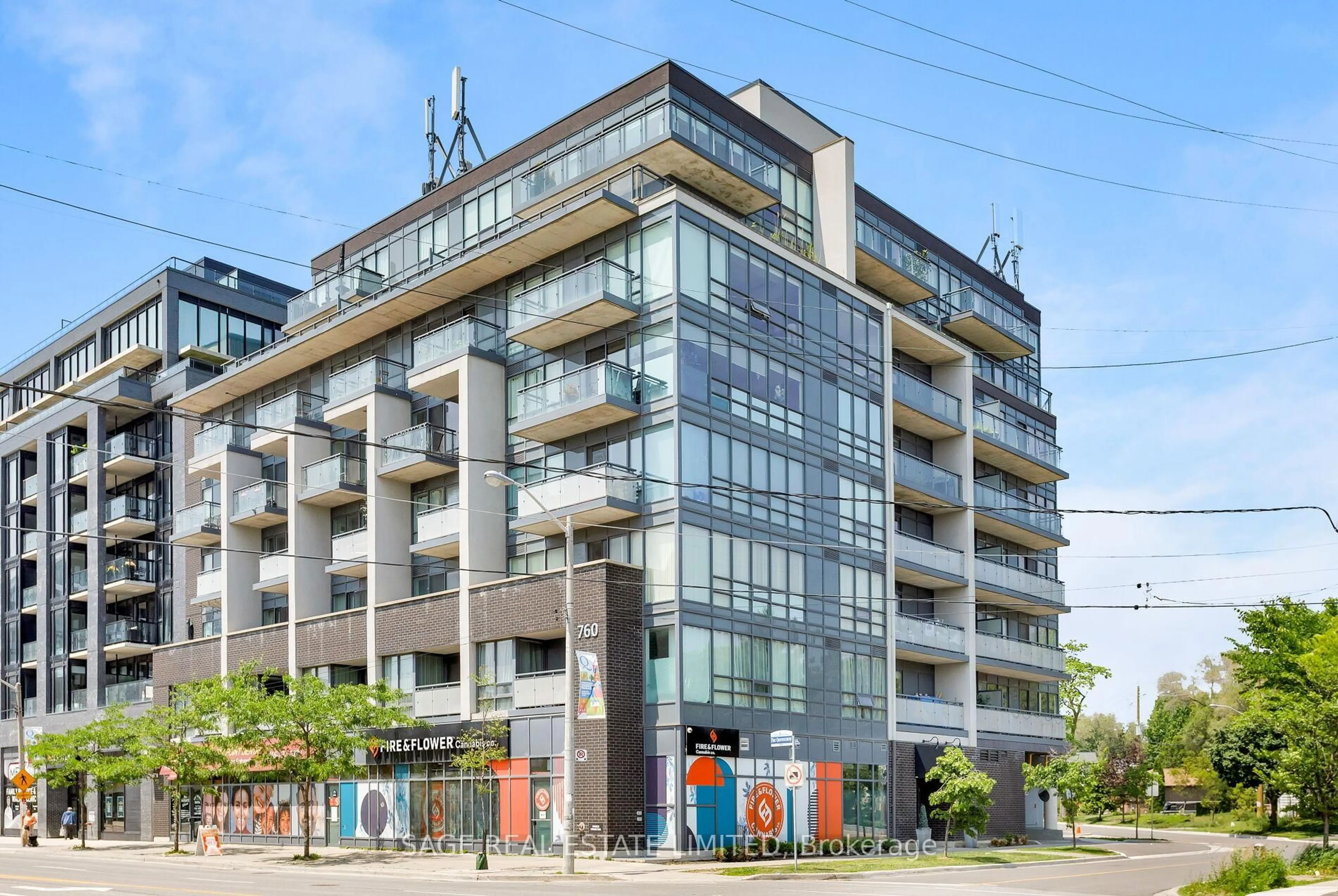 Unknown for 760 The Queensway #401, Toronto Ontario M8Z 0E1