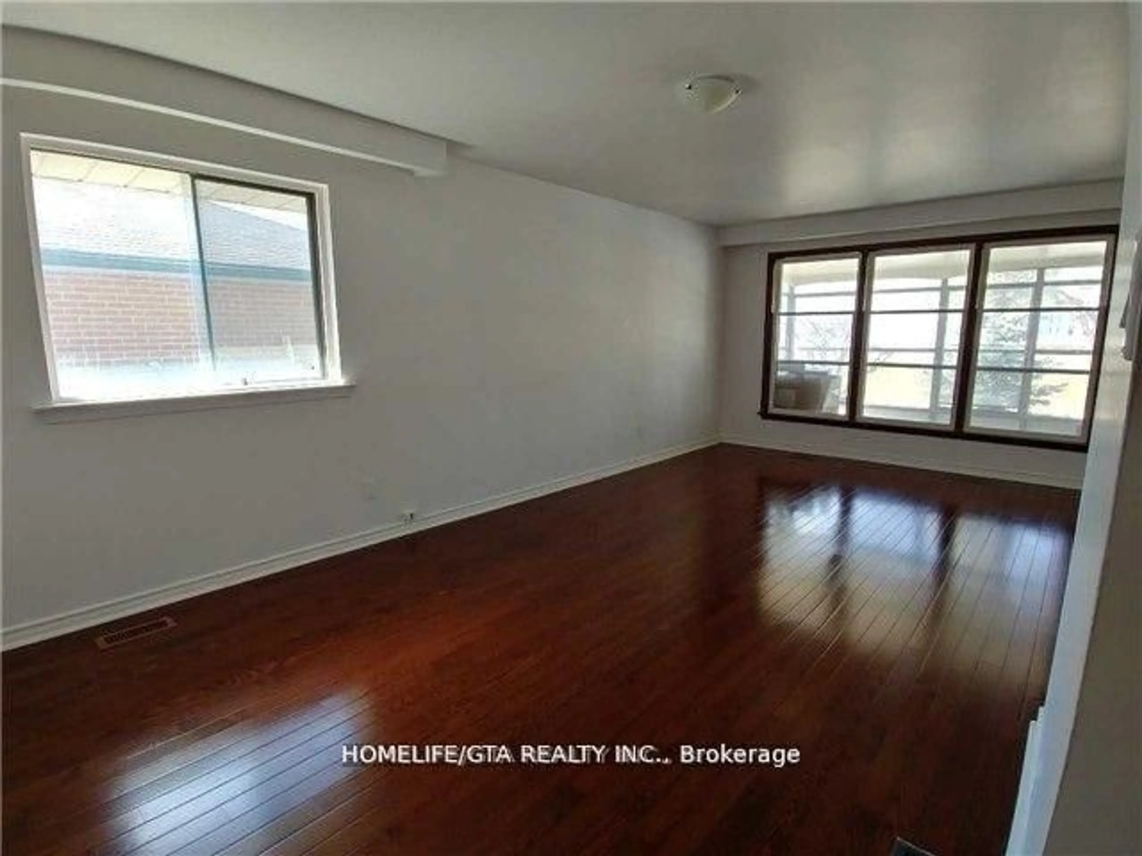 A pic of a room for 84 Ardglen Dr, Brampton Ontario L6W 1V6