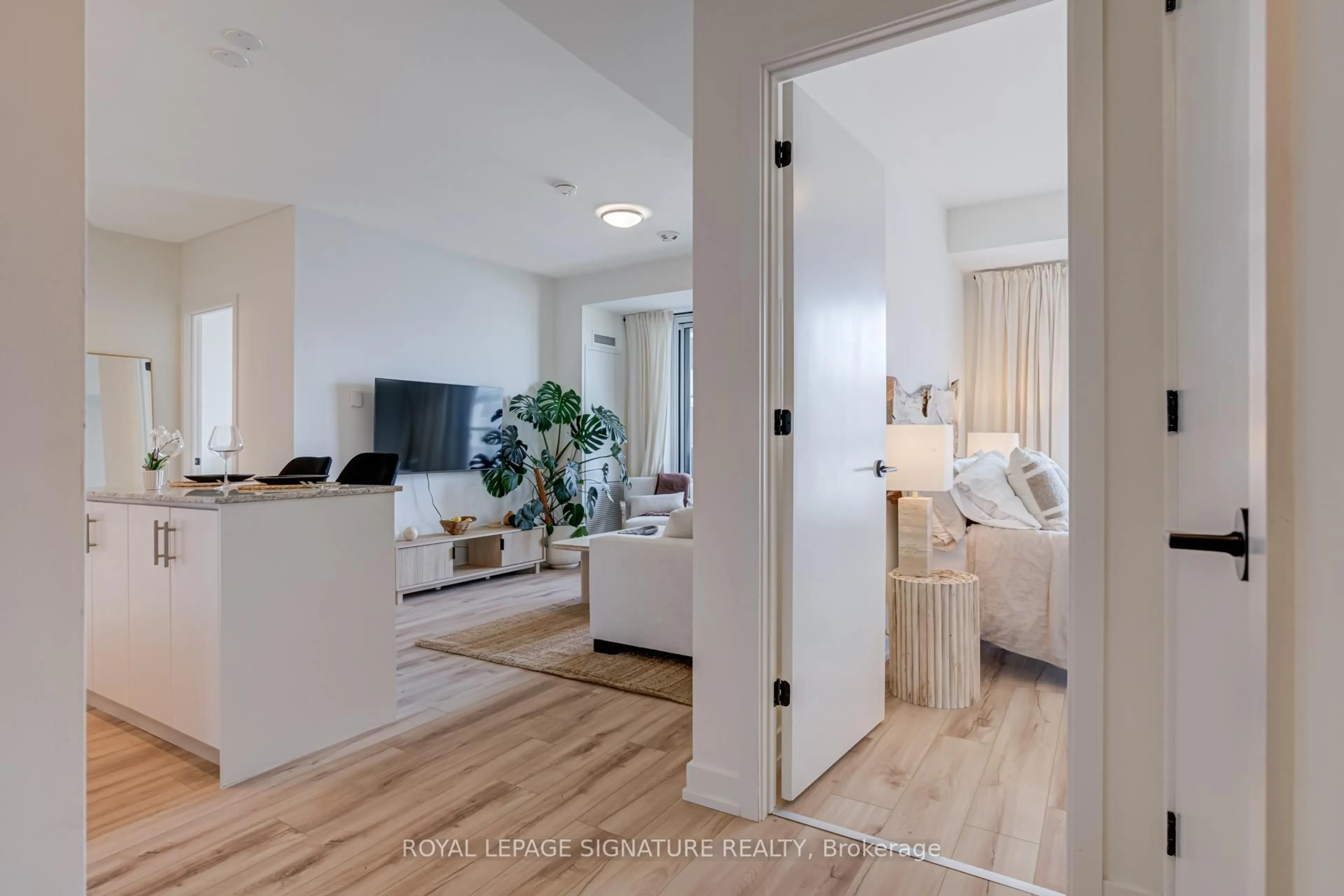 Unknown for 335 Wheat Boom Dr #503, Oakville Ontario L6H 7Y1