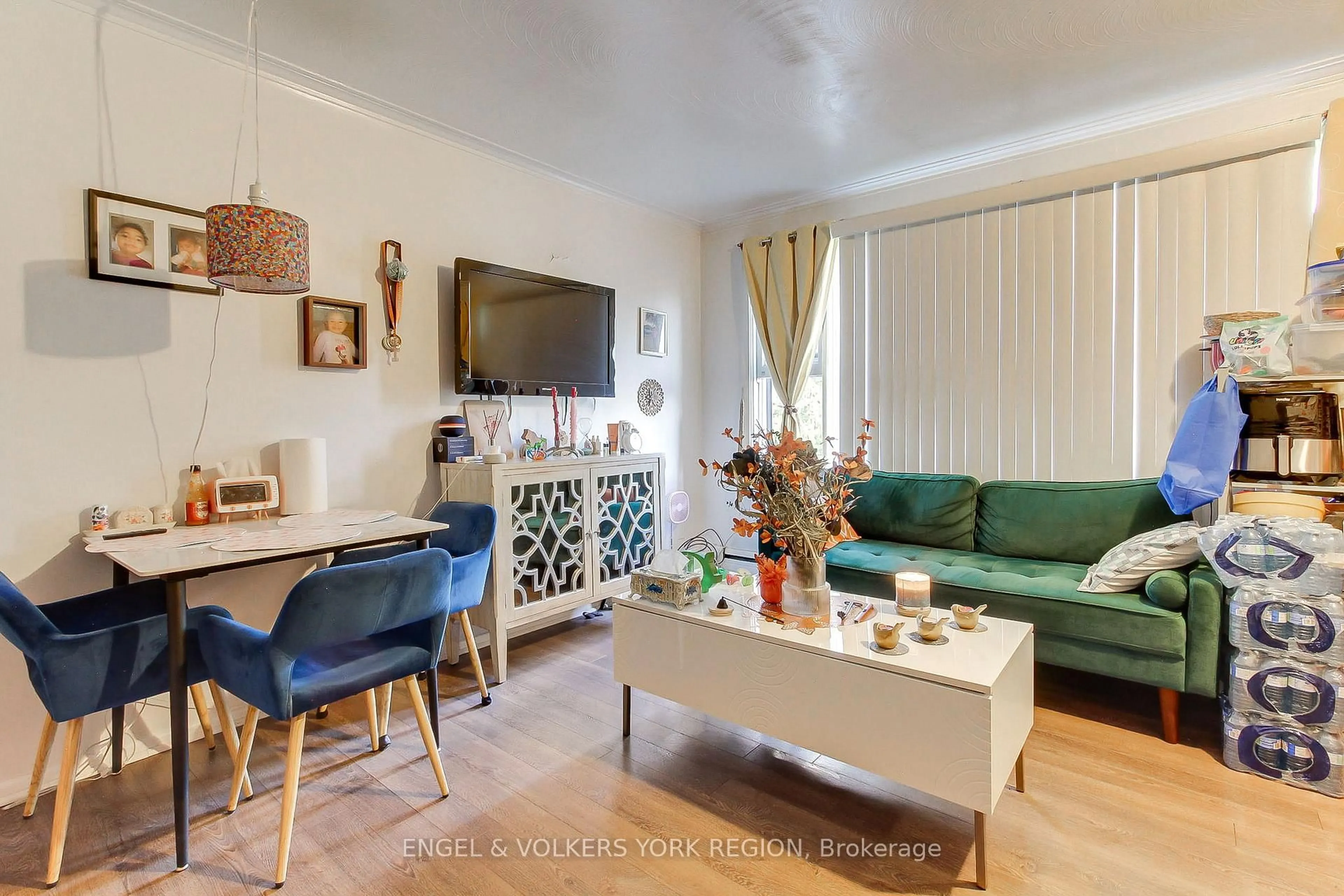 Living room with furniture, unknown for 45 Leduc Dr, Toronto Ontario M9W 2A8