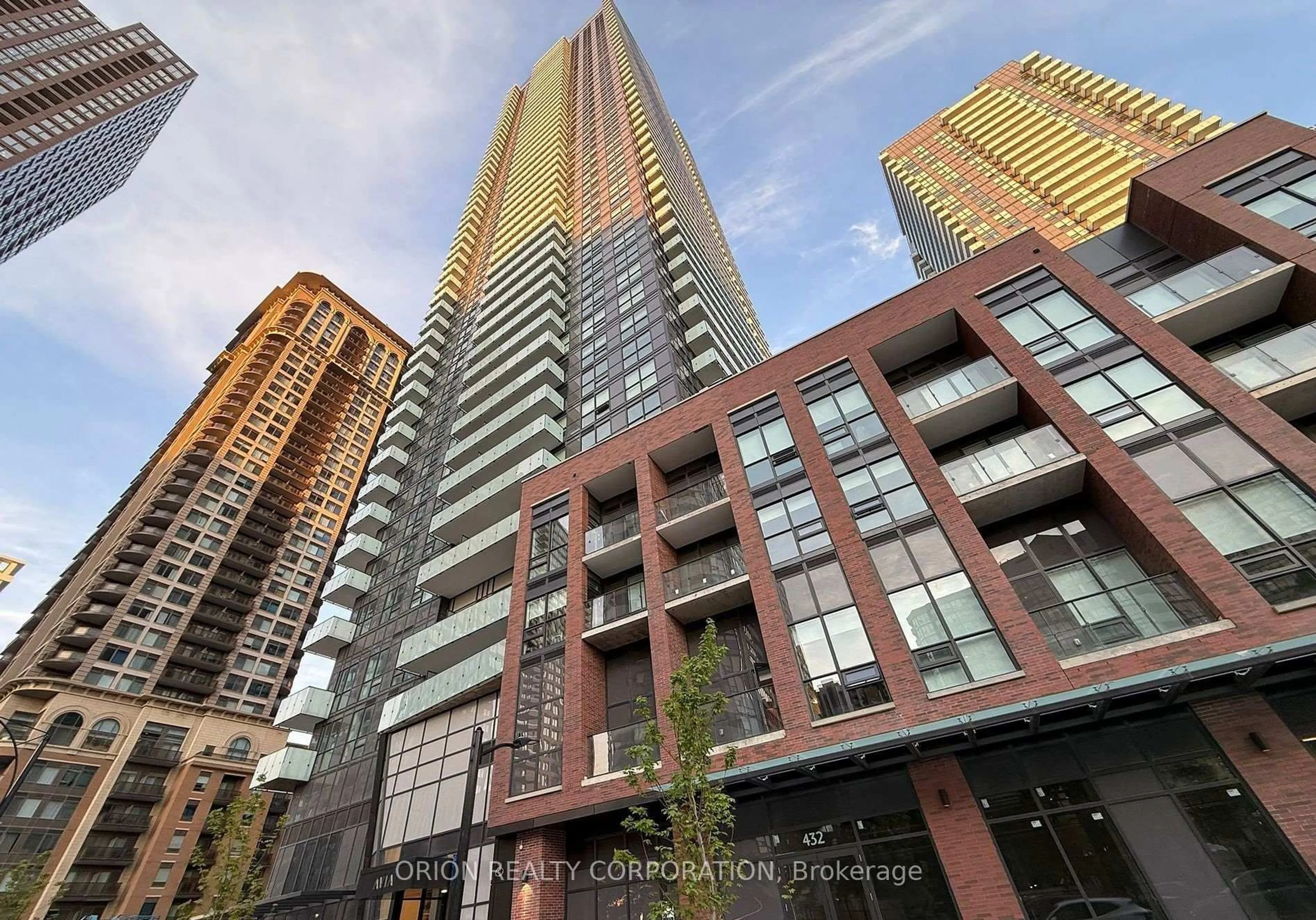 Unknown for 430 Square One Dr #611, Mississauga Ontario L5B 0L6