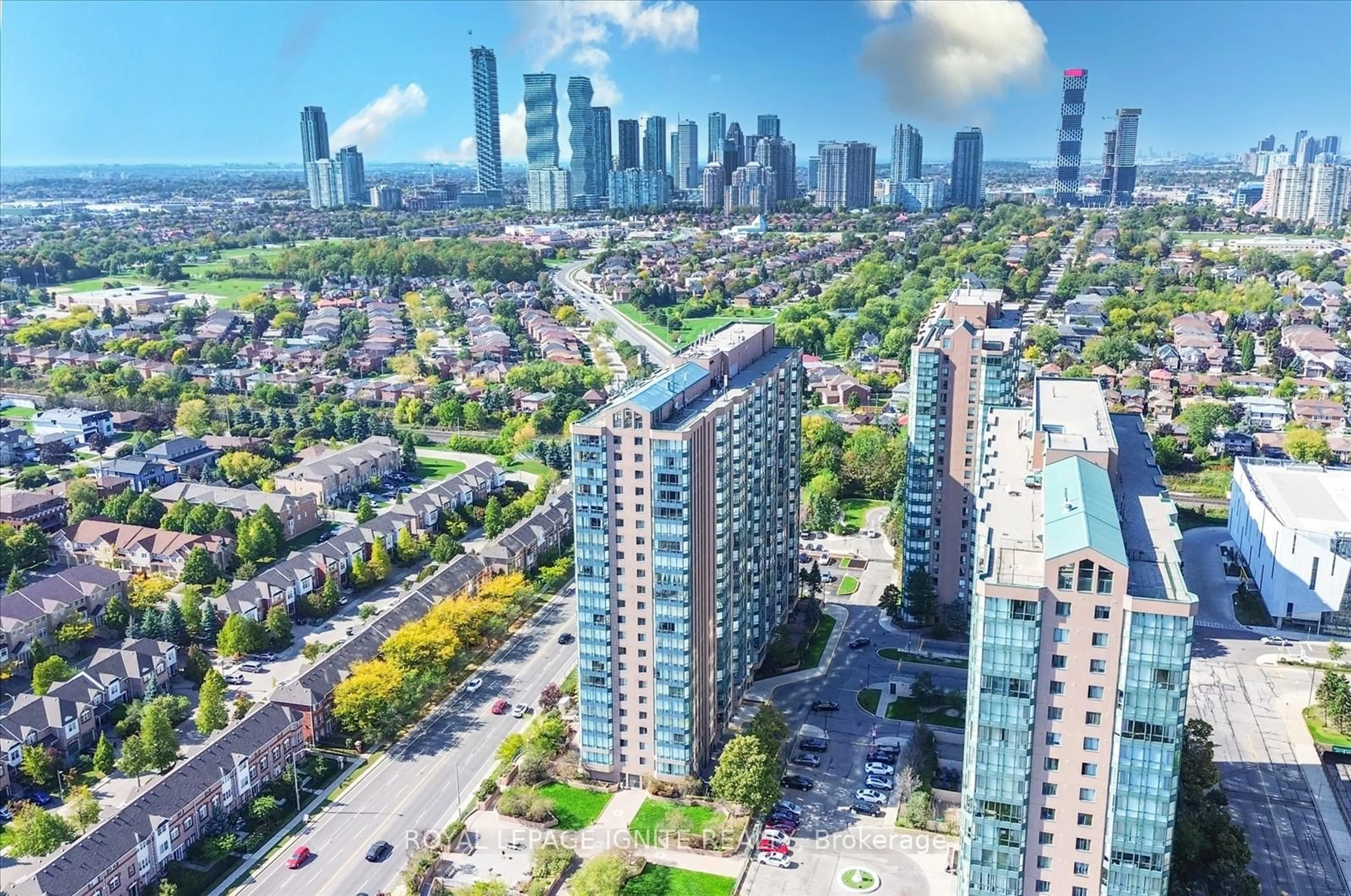 A pic from outside/outdoor area/front of a property/back of a property/a pic from drone, city buildings view from balcony for 155 Hillcrest Ave #705, Mississauga Ontario L5B 3Z2