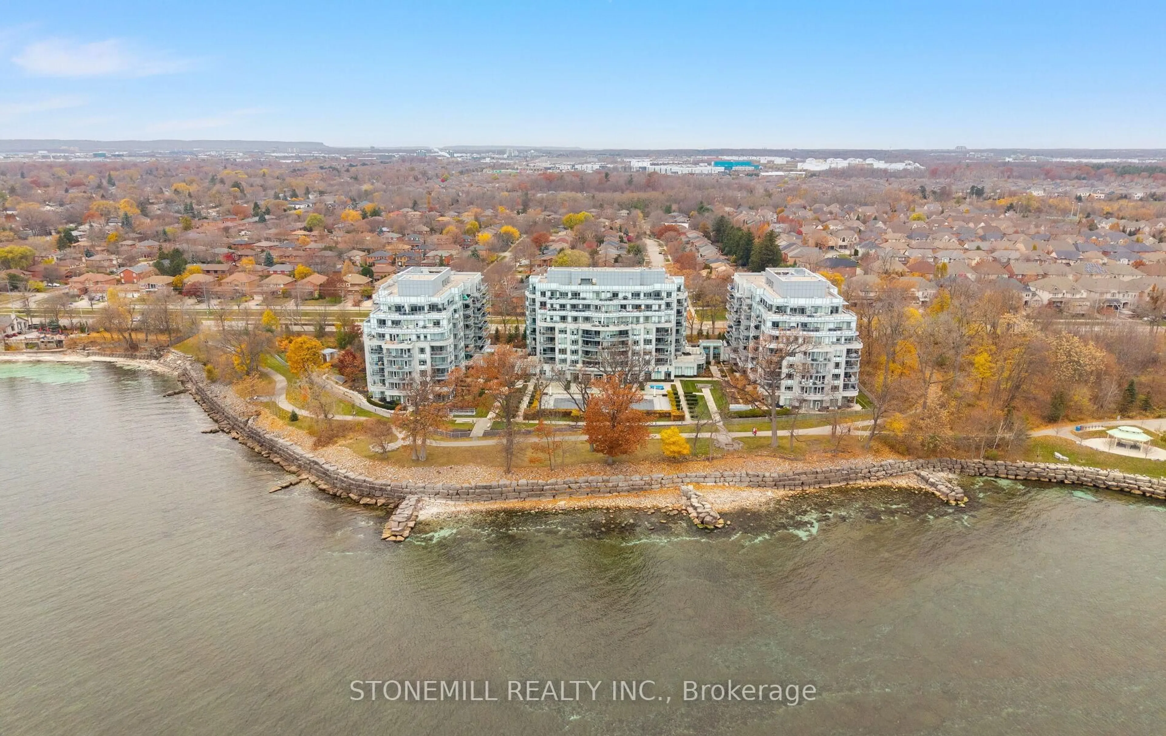A pic from outside/outdoor area/front of a property/back of a property/a pic from drone, water/lake/river/ocean view for 3500 Lakeshore Rd #523, Oakville Ontario L6L 0B4