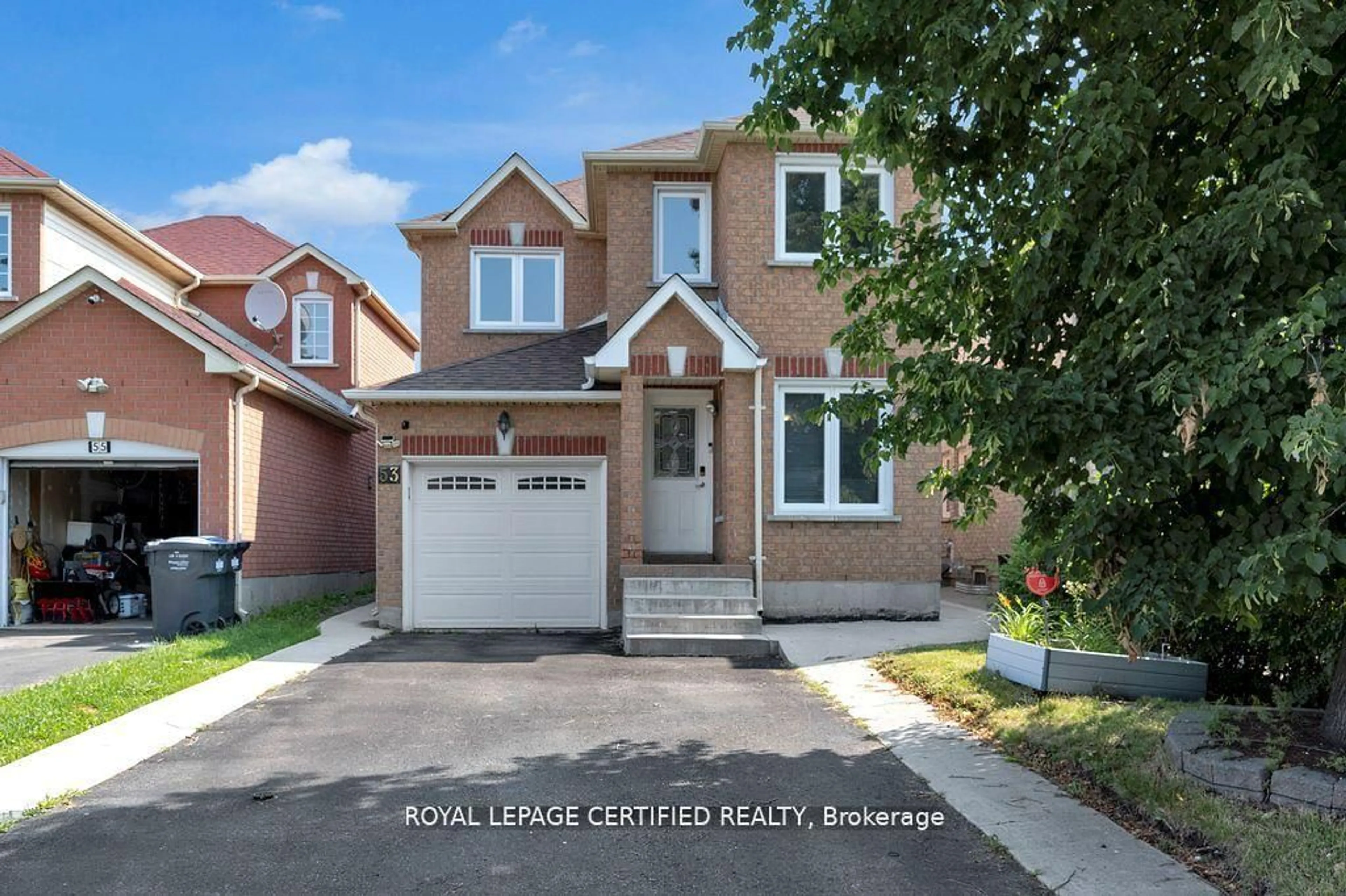 Home with brick exterior material, street for 53 Chadwick St, Brampton Ontario L6Y 4Y1
