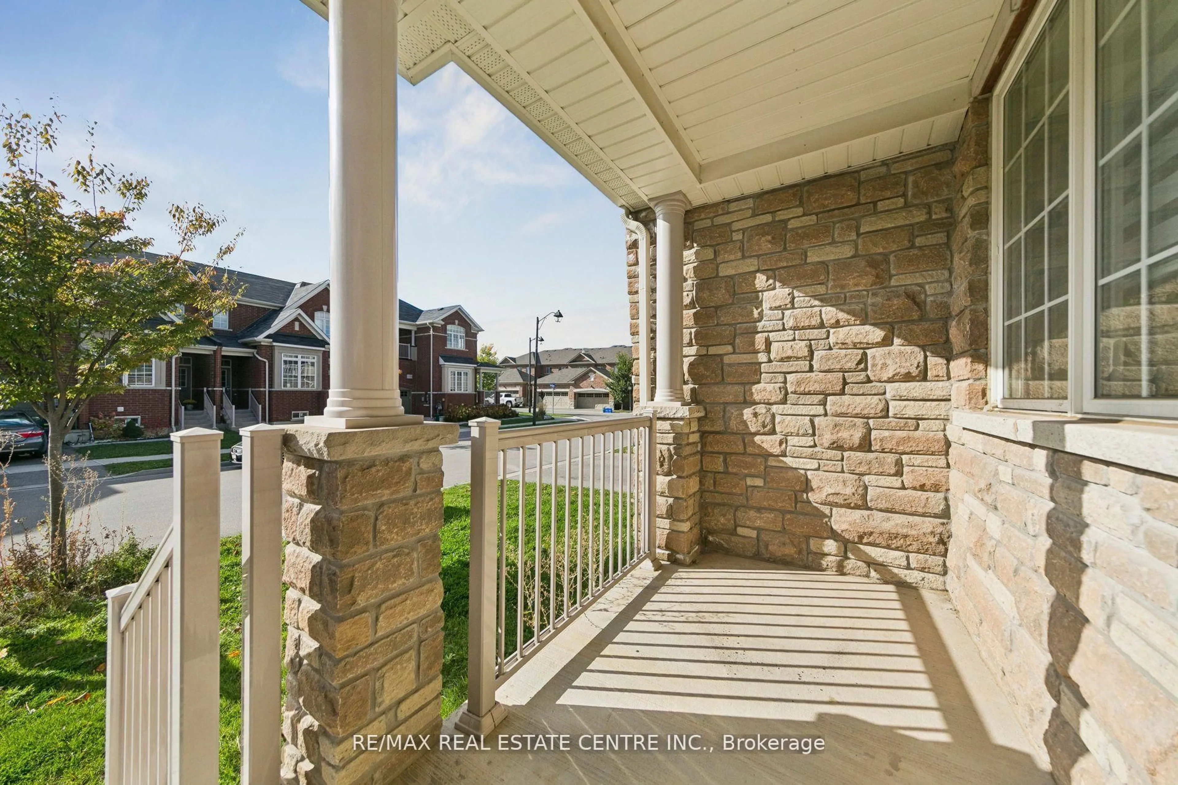 Unknown for 1525 Carr Landing, Milton Ontario L9E 1H2