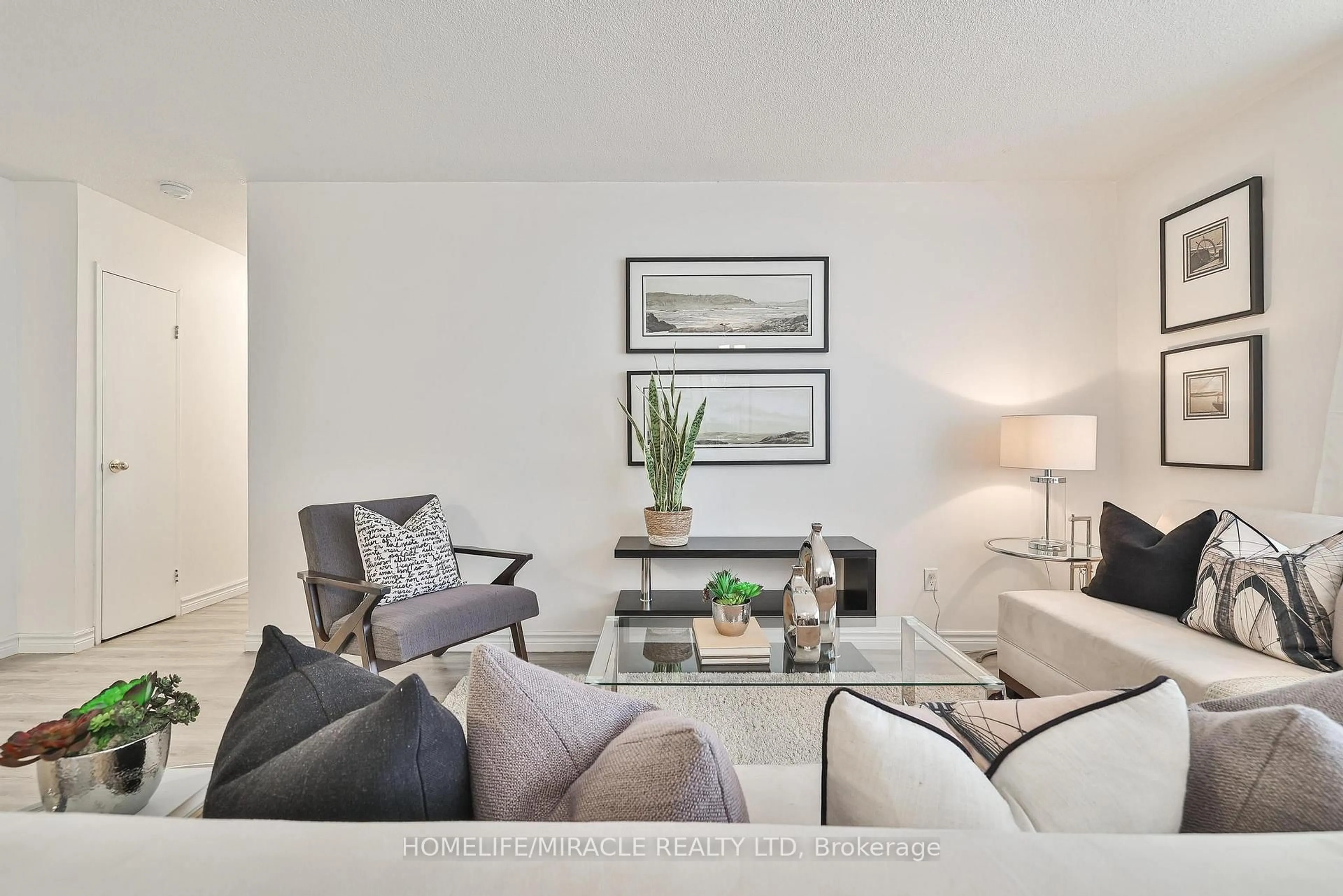 Living room with furniture, unknown for 3390 Weston Rd #1706, Toronto Ontario M9M 2X3