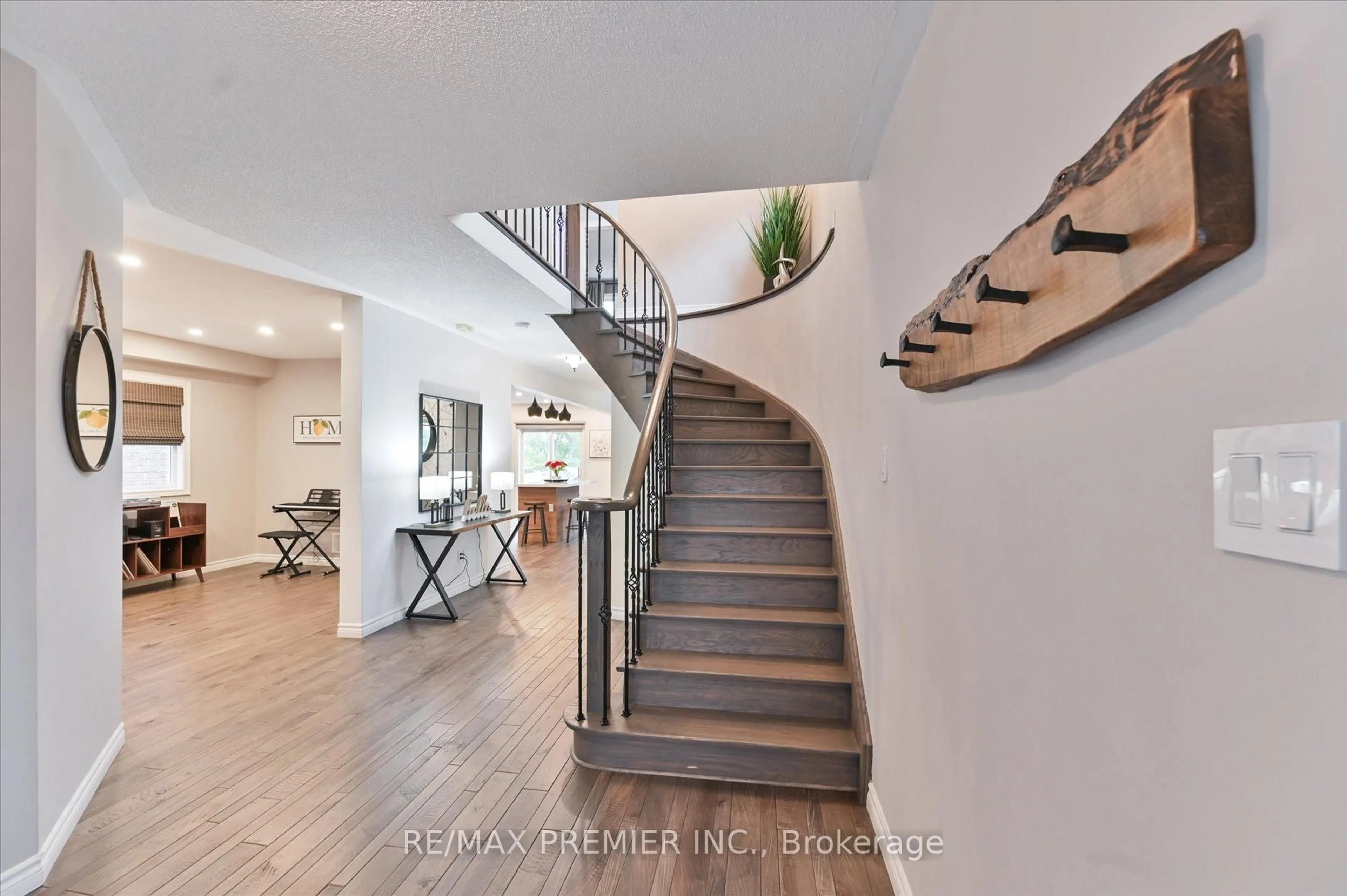 Unknown for 78 Archbury Circ, Caledon Ontario L7E 2H8