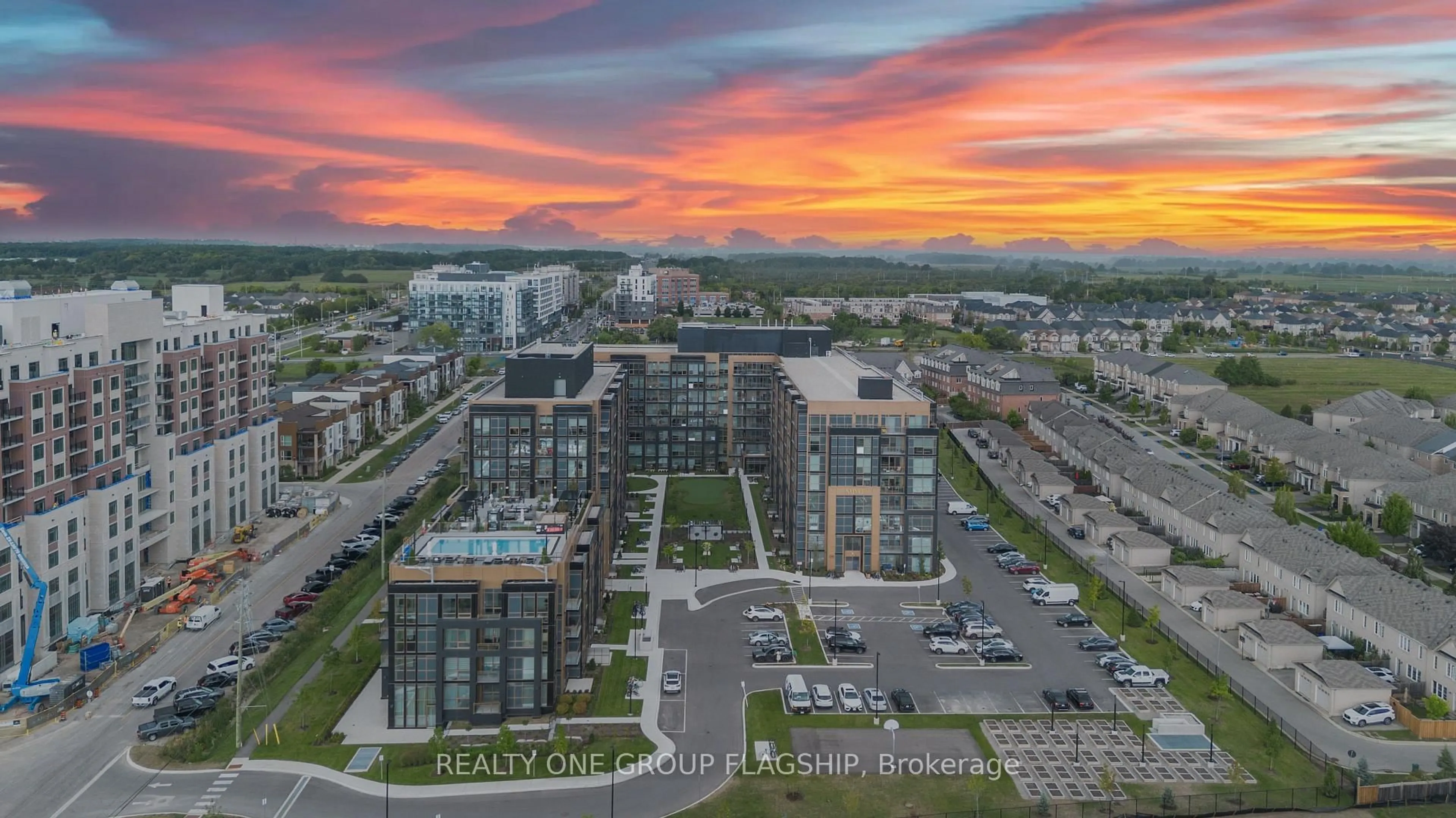 A pic from outside/outdoor area/front of a property/back of a property/a pic from drone, city buildings view from balcony for 2343 Khalsa Gate #101, Oakville Ontario L6M 5R6