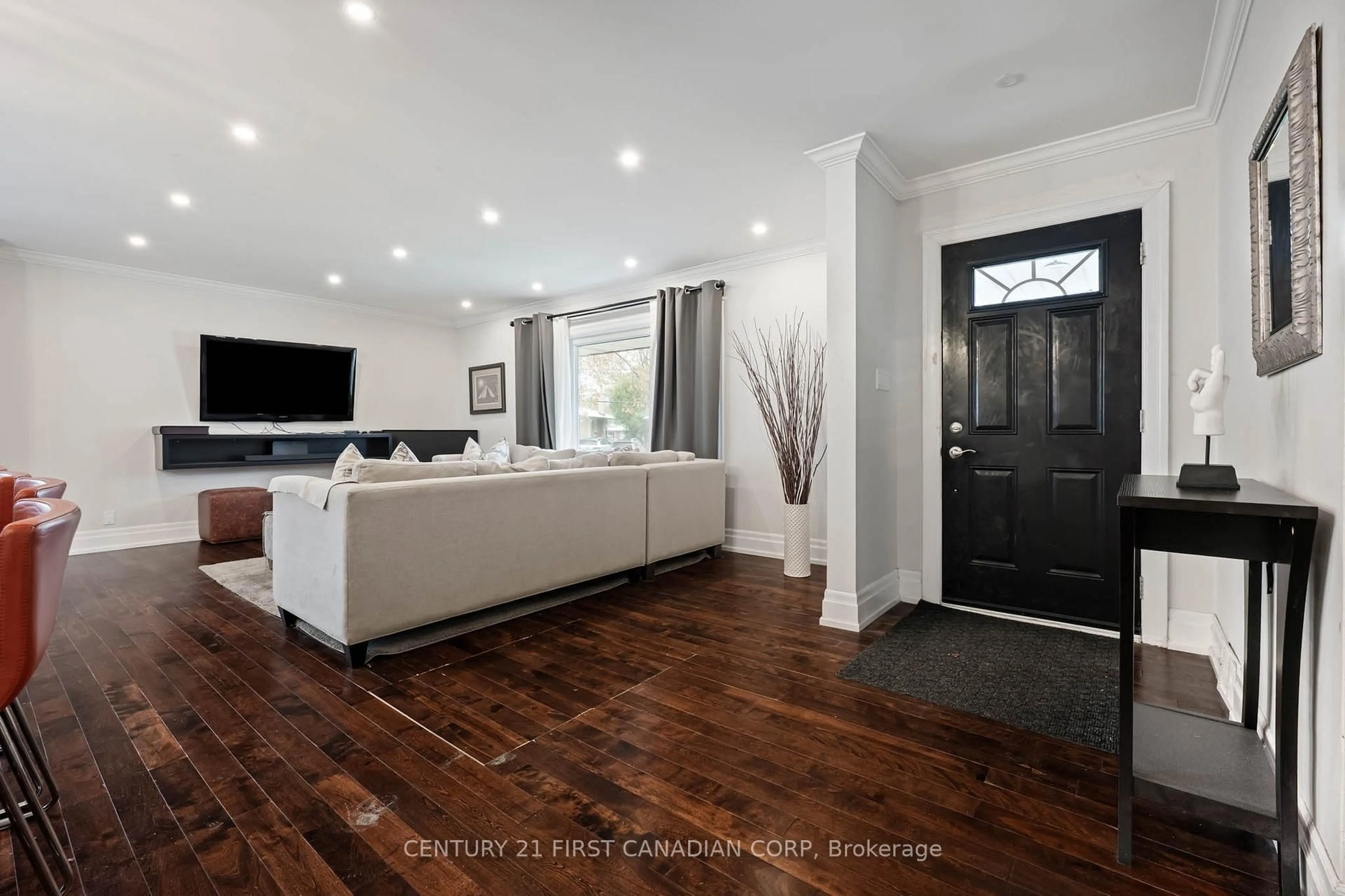 Unknown for 37 Mclaughlin Rd, Brampton Ontario L6X 1Y9