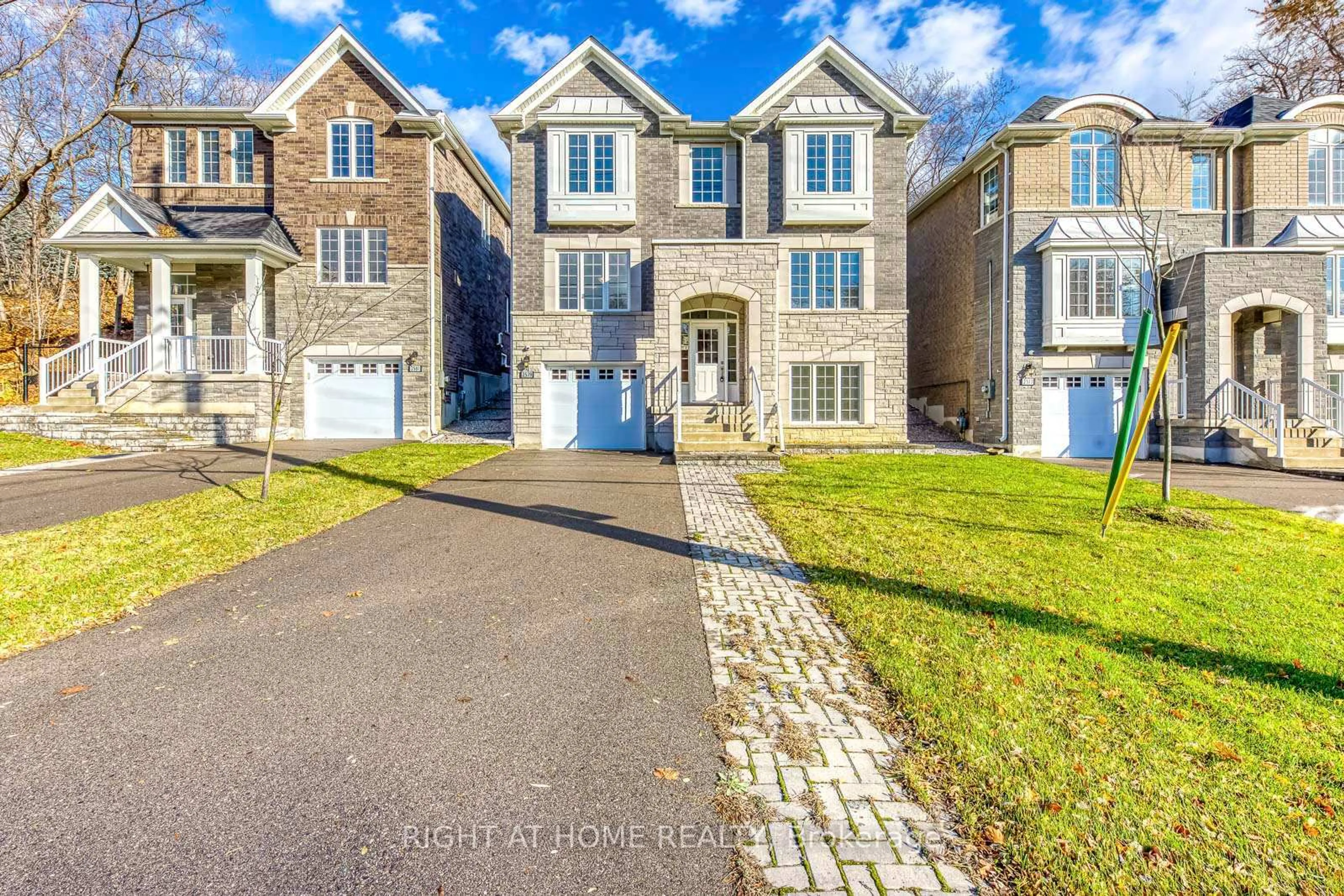 Home with brick exterior material, street for 2579 Islington Ave, Toronto Ontario M9V 4A2