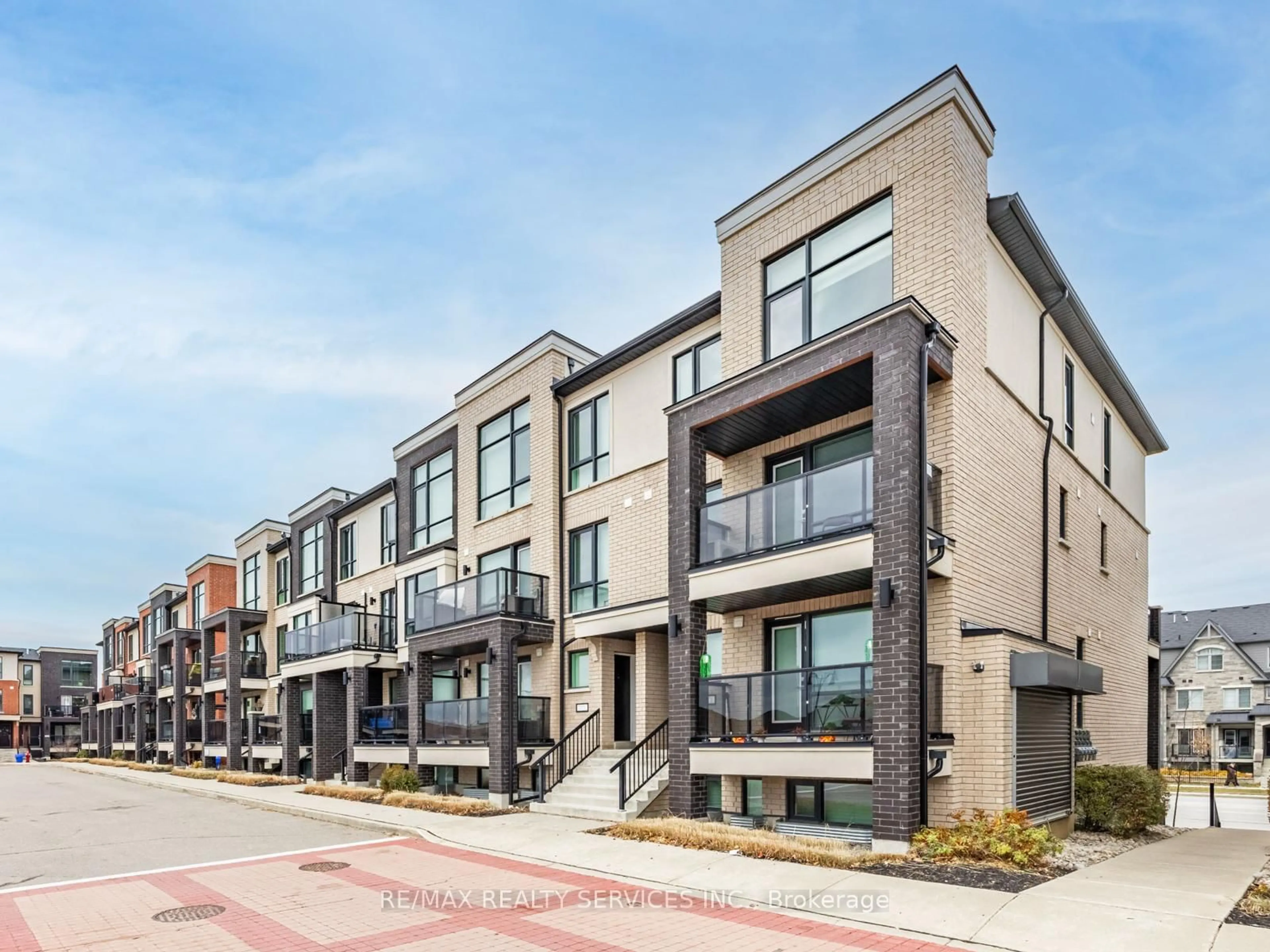 Unknown for 100 Dufay Rd #60, Brampton Ontario L7A 4S3