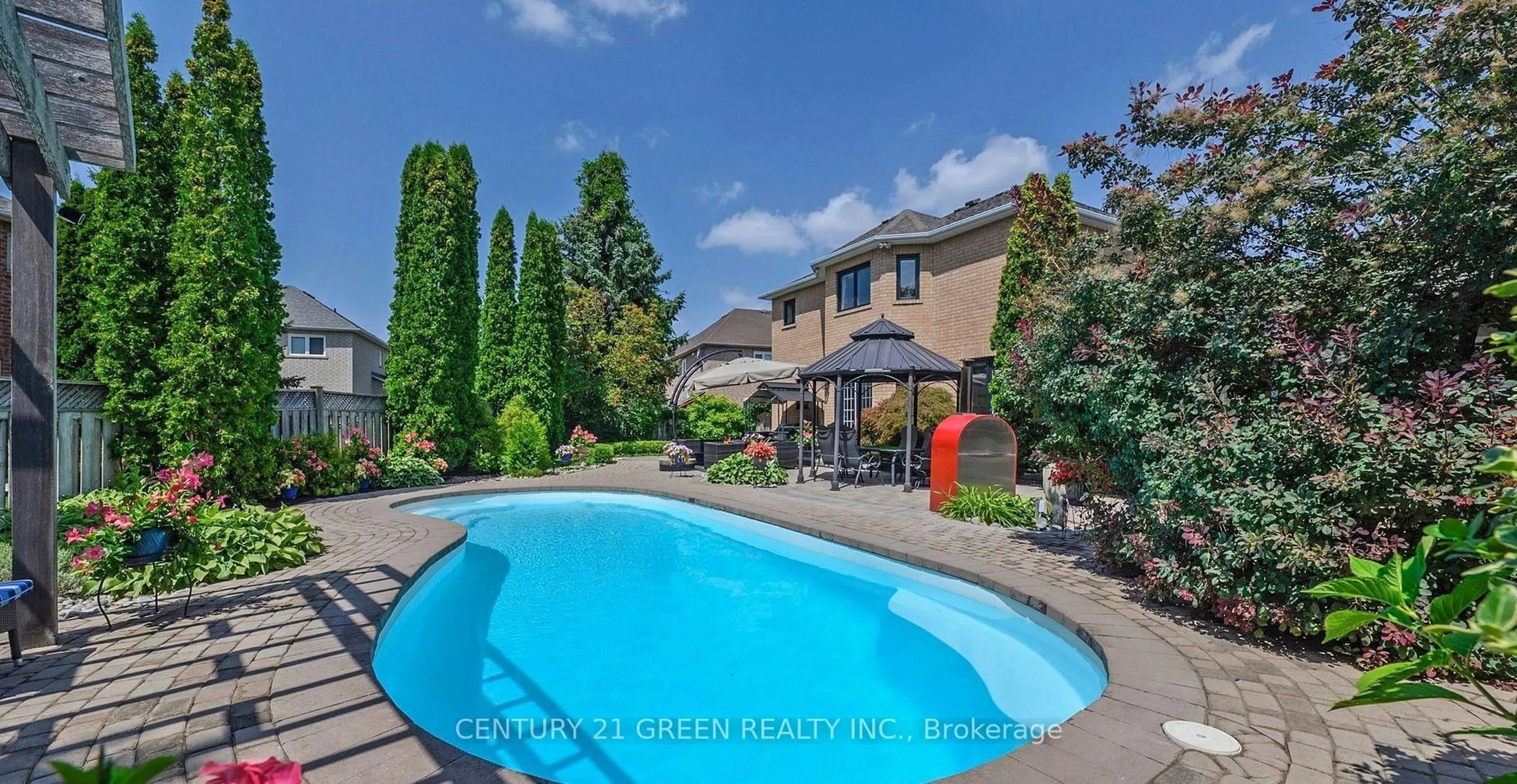 Pool for 6311 Mulberry Cres, Mississauga Ontario L5V 1B7