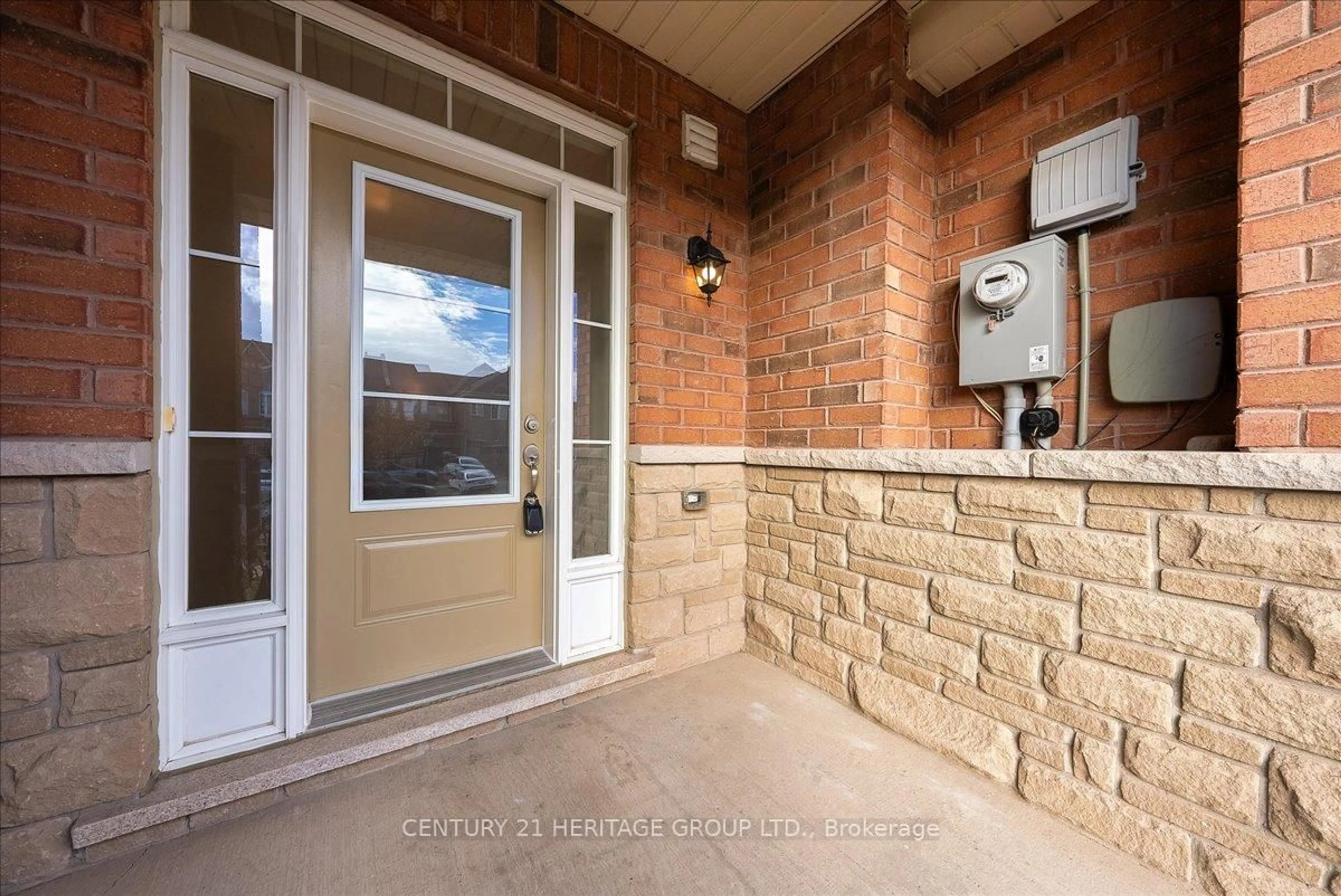 Unknown for 13 McLaughlin Ave, Milton Ontario L9T 8K2