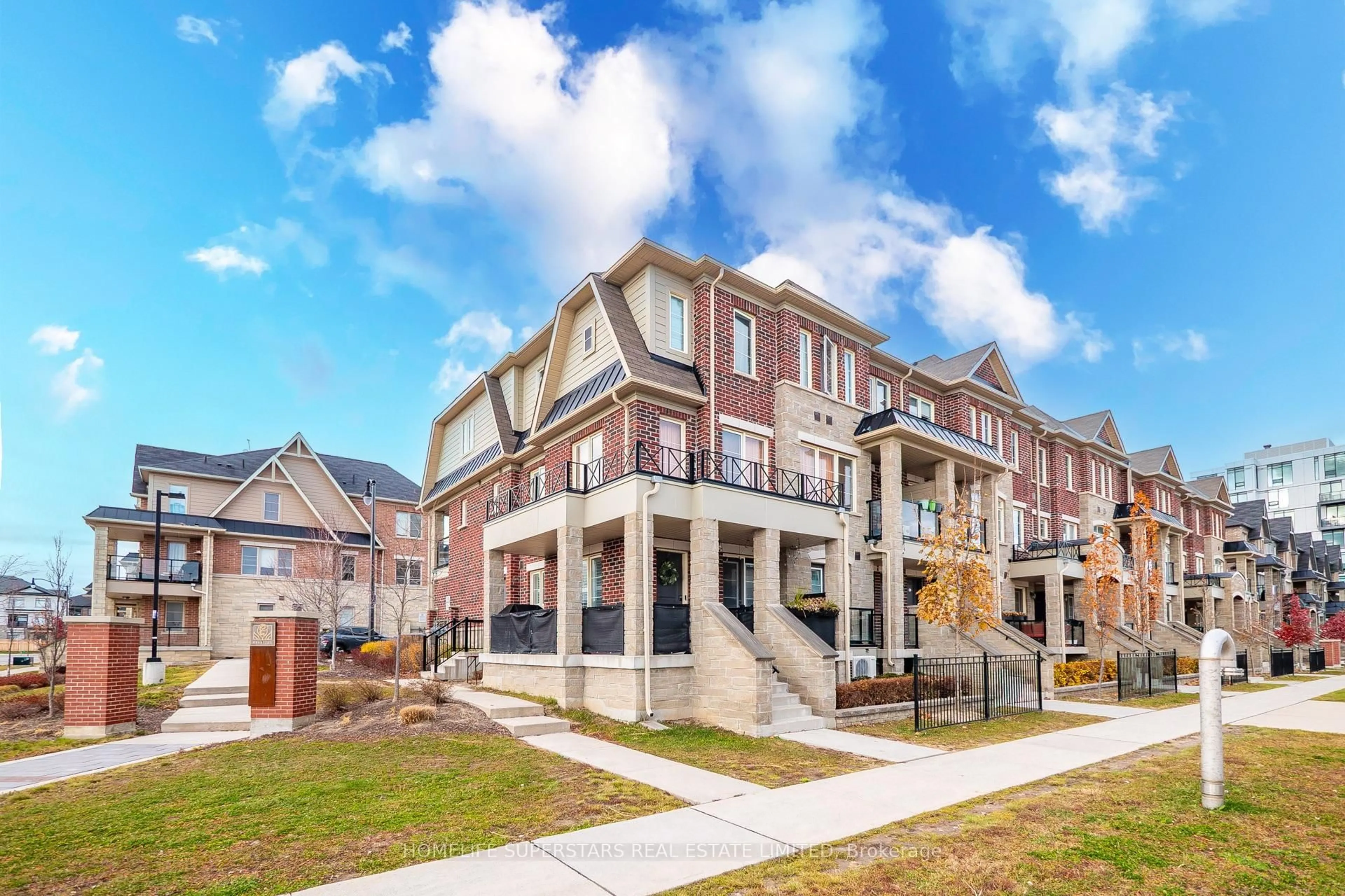 Home with brick exterior material, street for 200 Veterans Dr #102, Brampton Ontario L7A 4S6