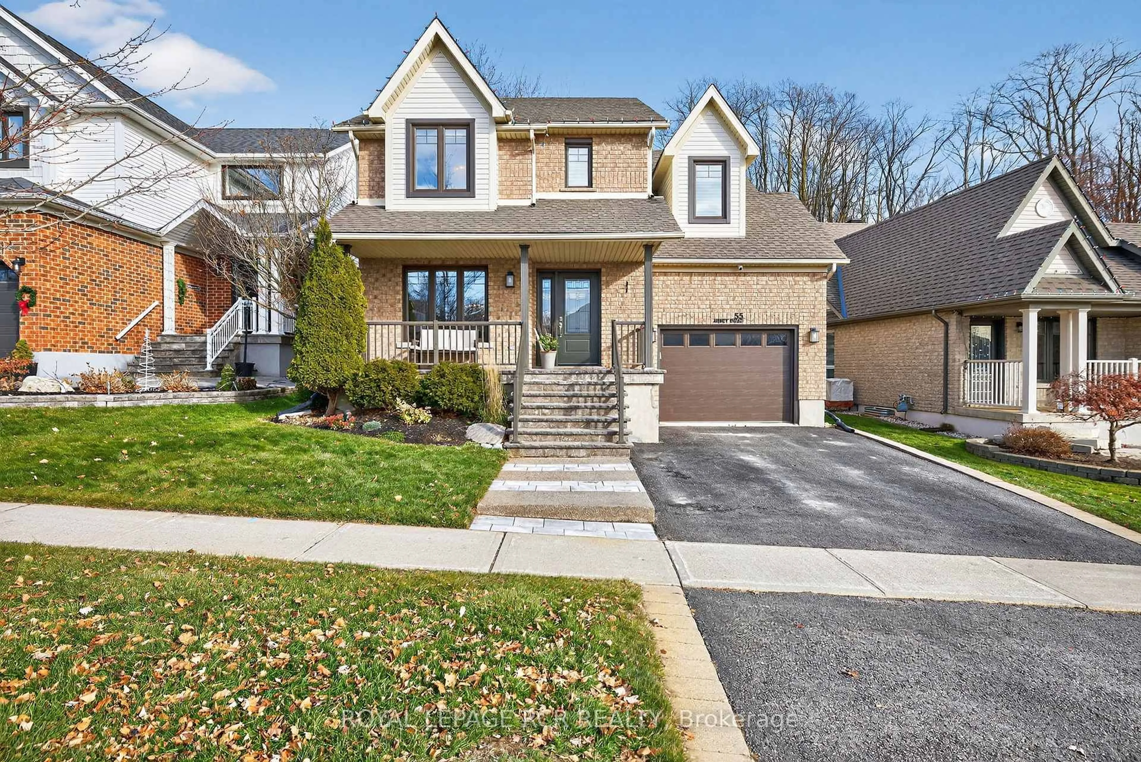 Home with brick exterior material, street for 55 Abbey Rd, Orangeville Ontario L9W 5E3