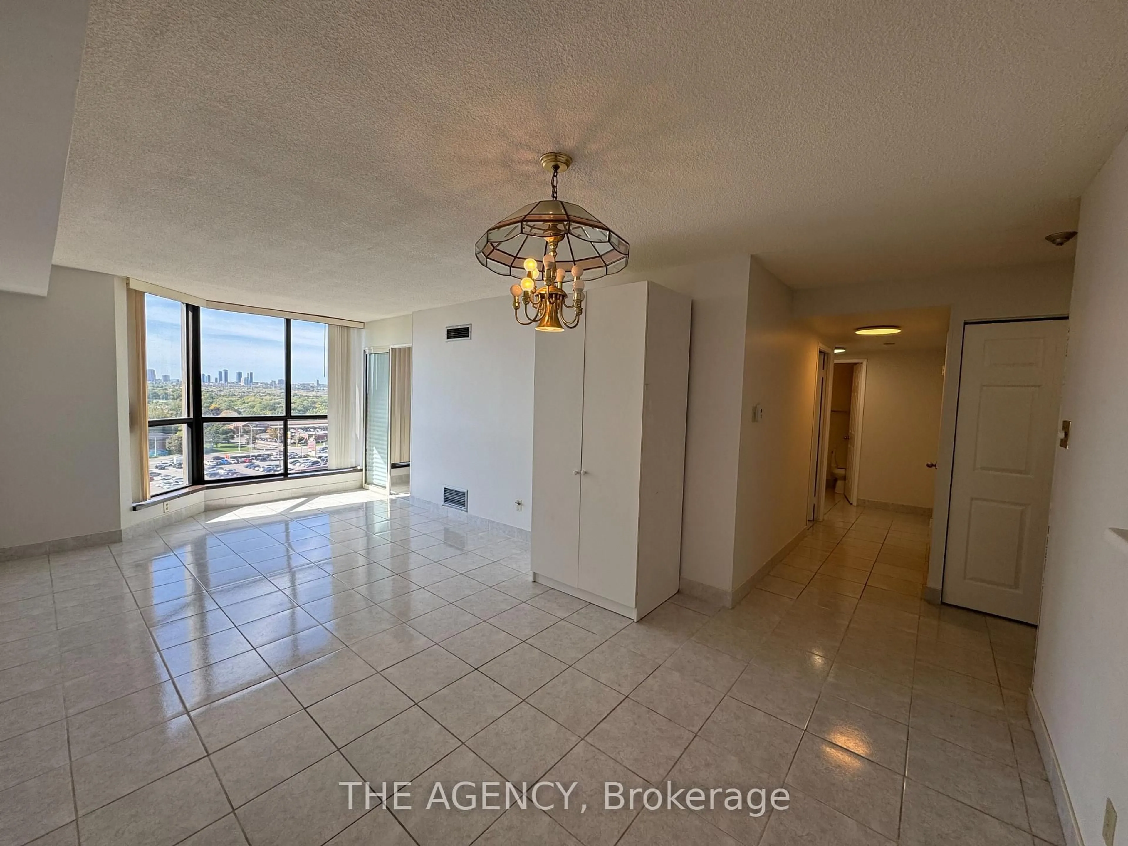 A pic of a room for 1155 Bough Beeches Blvd #1104, Mississauga Ontario L4W 4N2