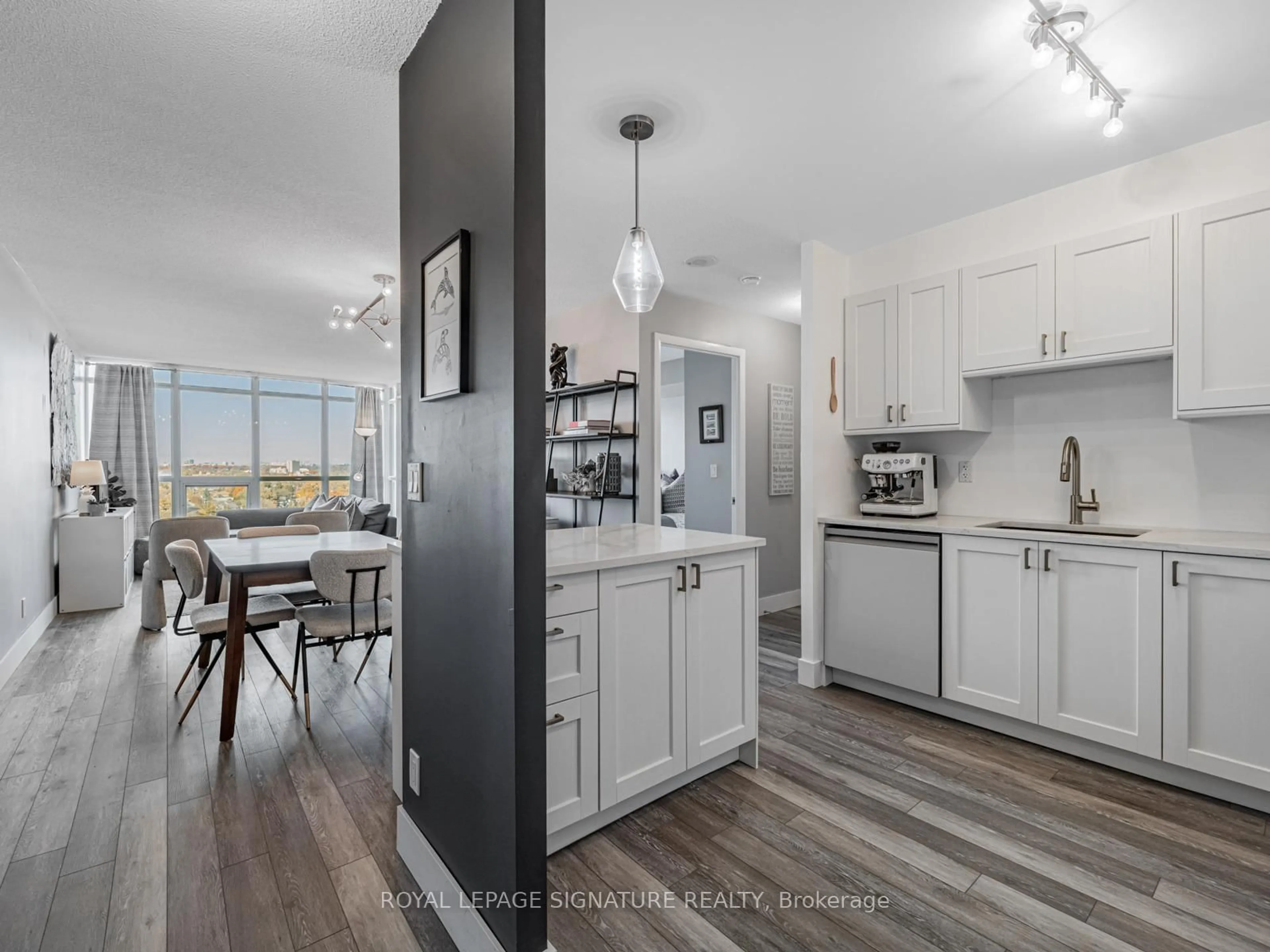 Open concept kitchen, unknown for 185 Legion Rd #1817, Toronto Ontario M8Y 0A1