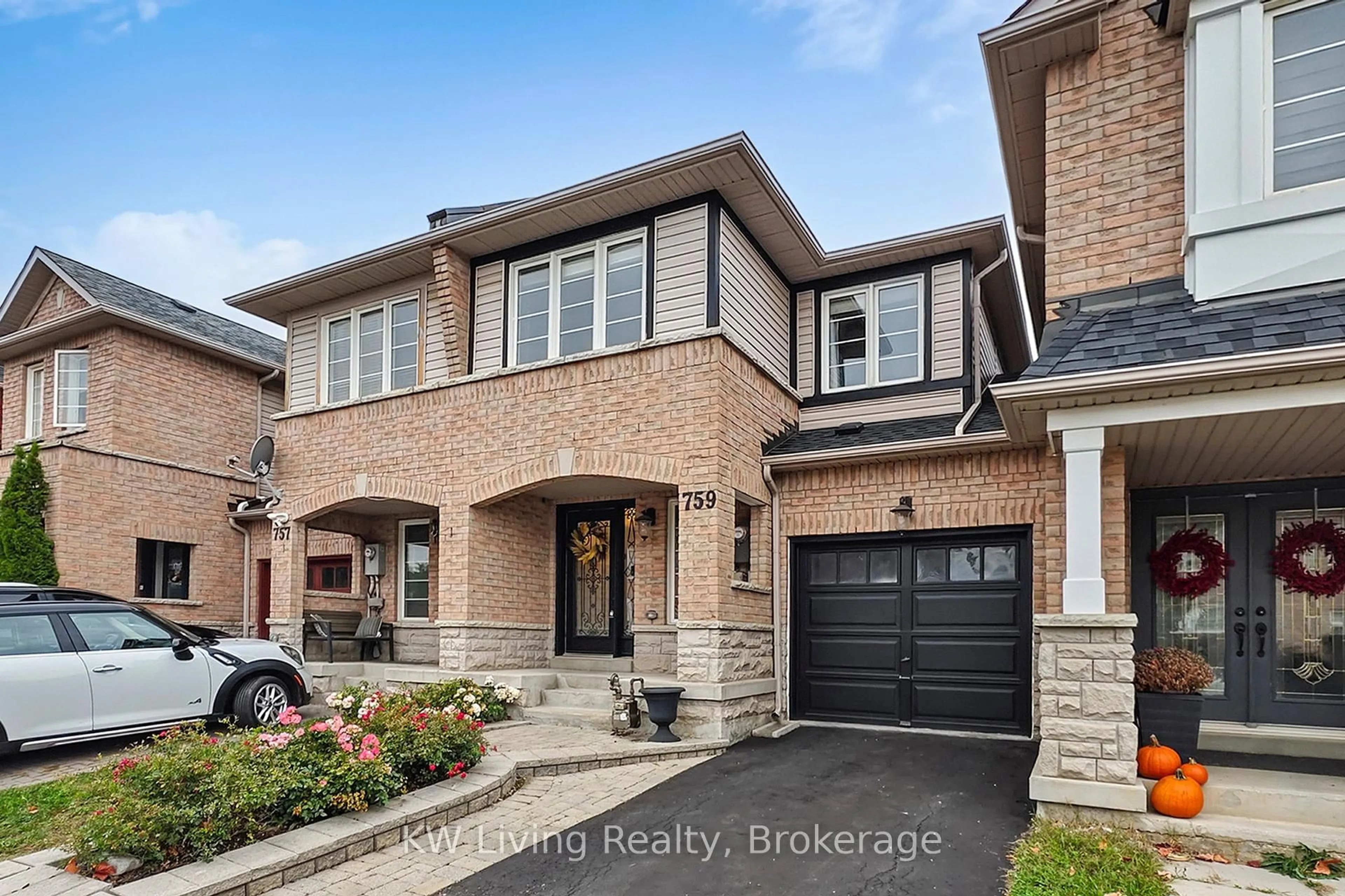 Home with brick exterior material, street for 759 Gleeson Rd, Milton Ontario L9T 0C1