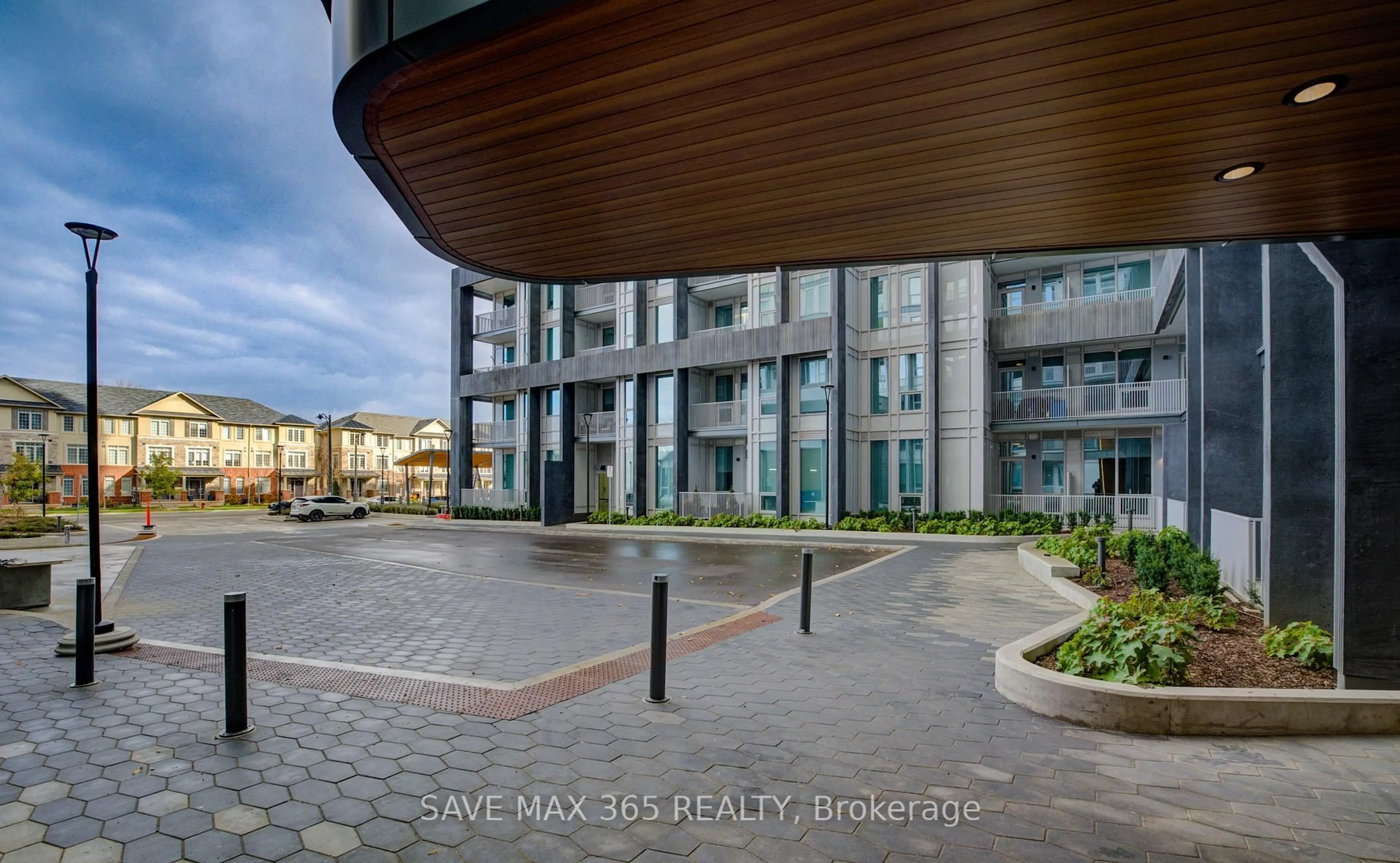 Unknown for 3240 William Coltson Ave #PH02, Oakville Ontario L6H 8C8