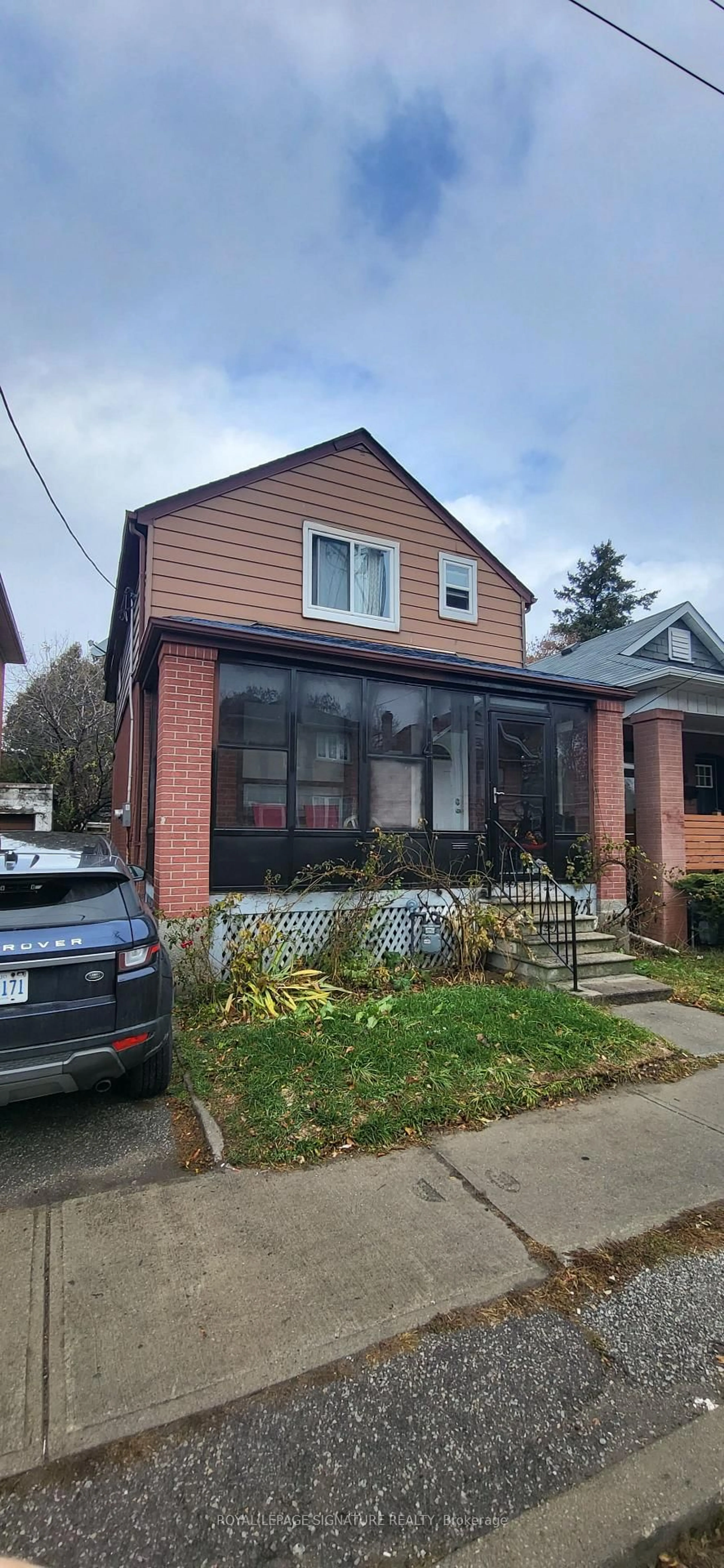 Home with brick exterior material, street for 4 Nickle St, Toronto Ontario M6M 2H6