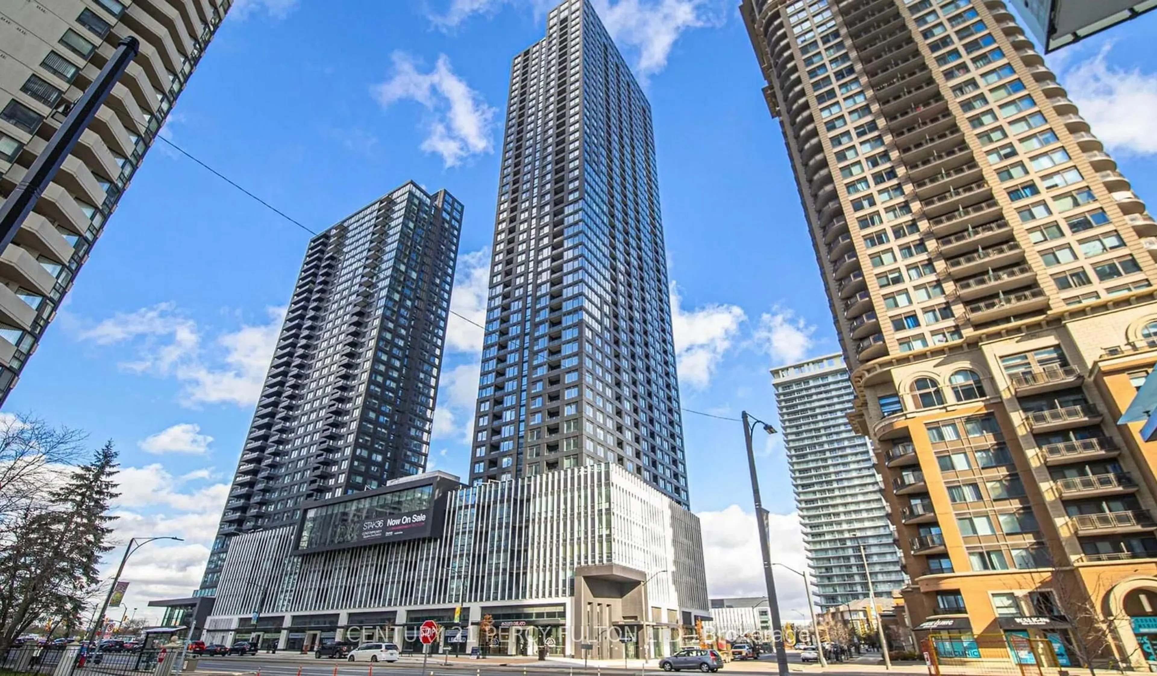 Unknown for 395 Square one Dr #4211, Mississauga Ontario L5B 0C6