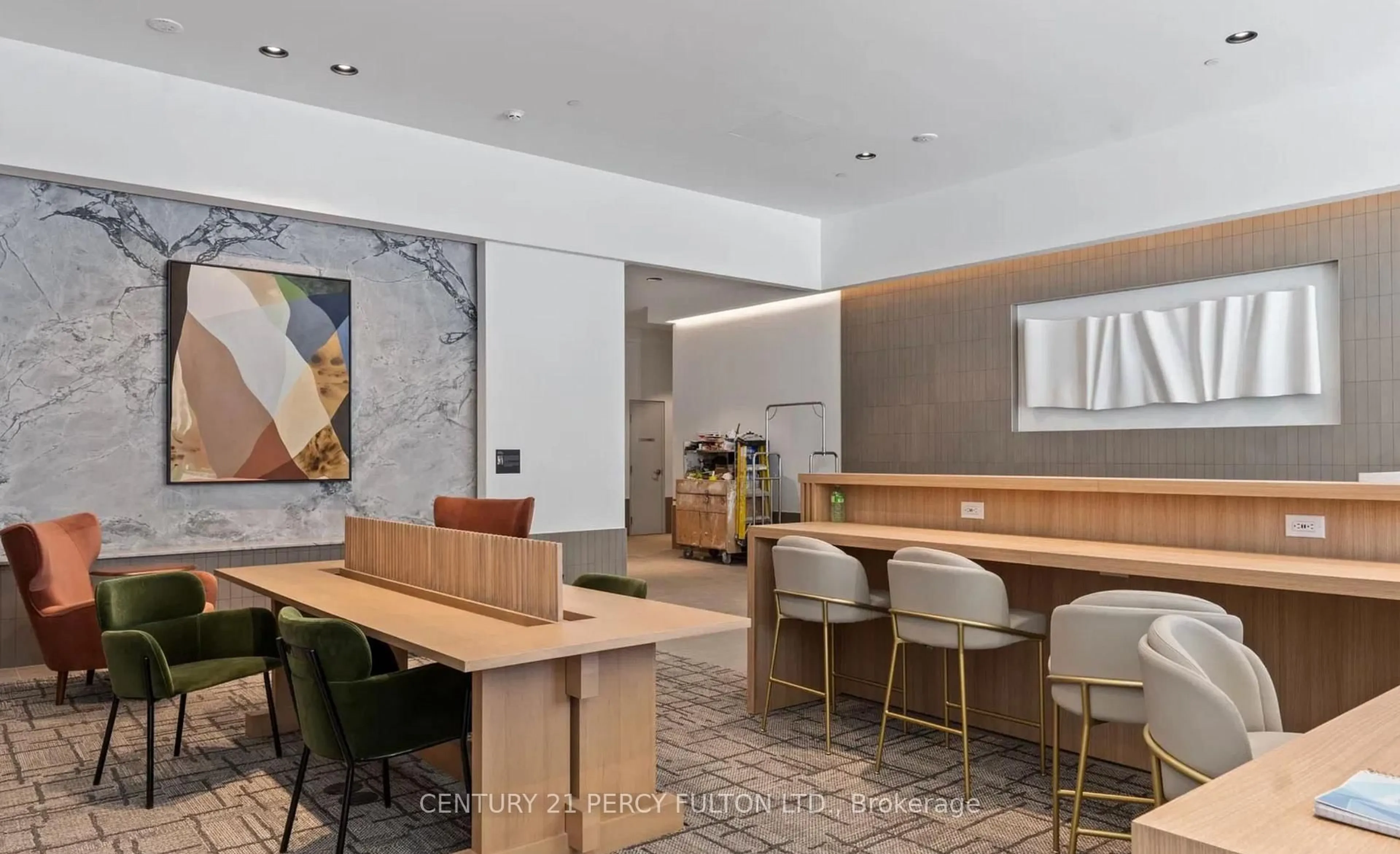 Lobby for 395 Square one Dr #4211, Mississauga Ontario L5B 0C6