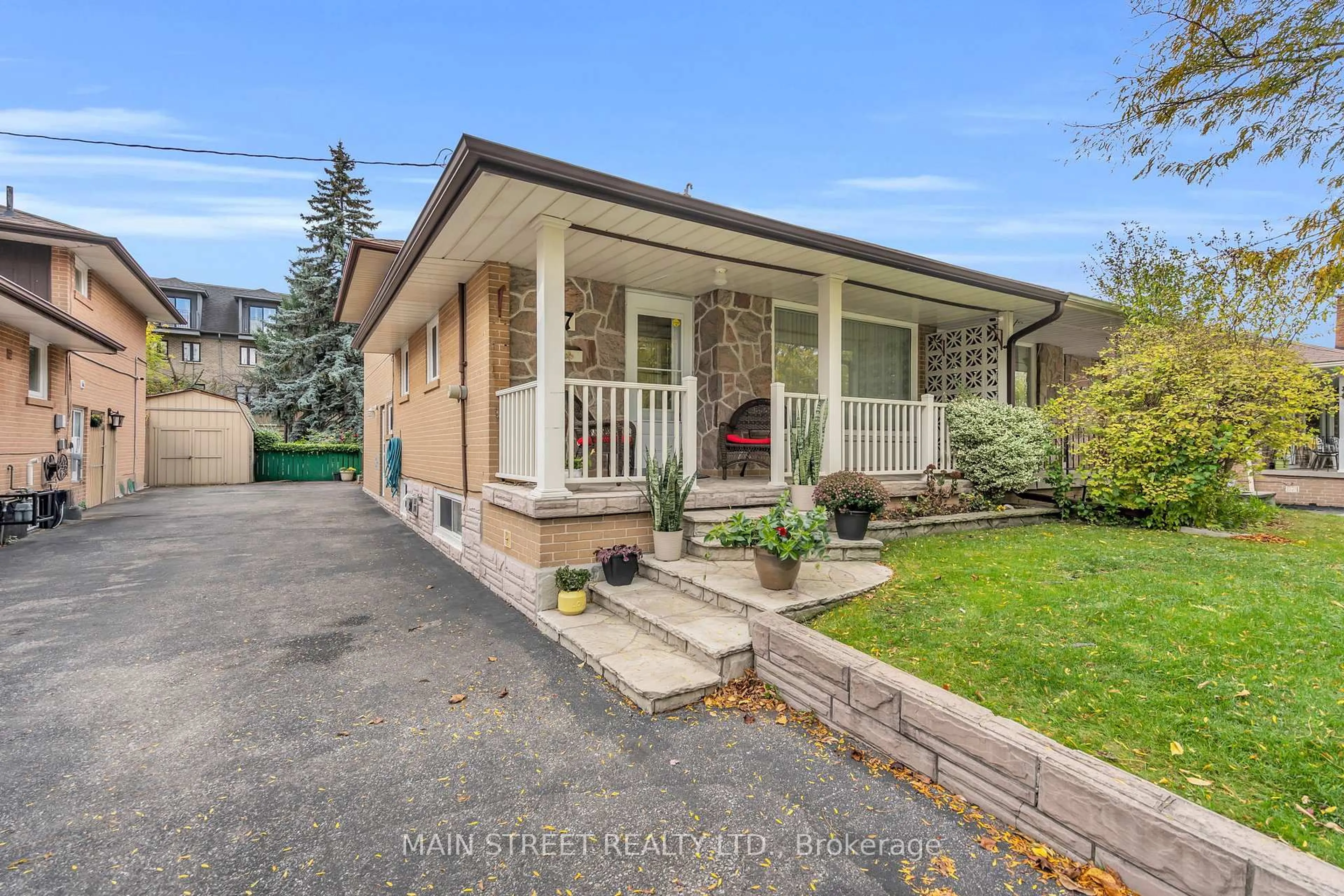 Unknown for 47 Graystone Gdns, Toronto Ontario M8Z 3C2