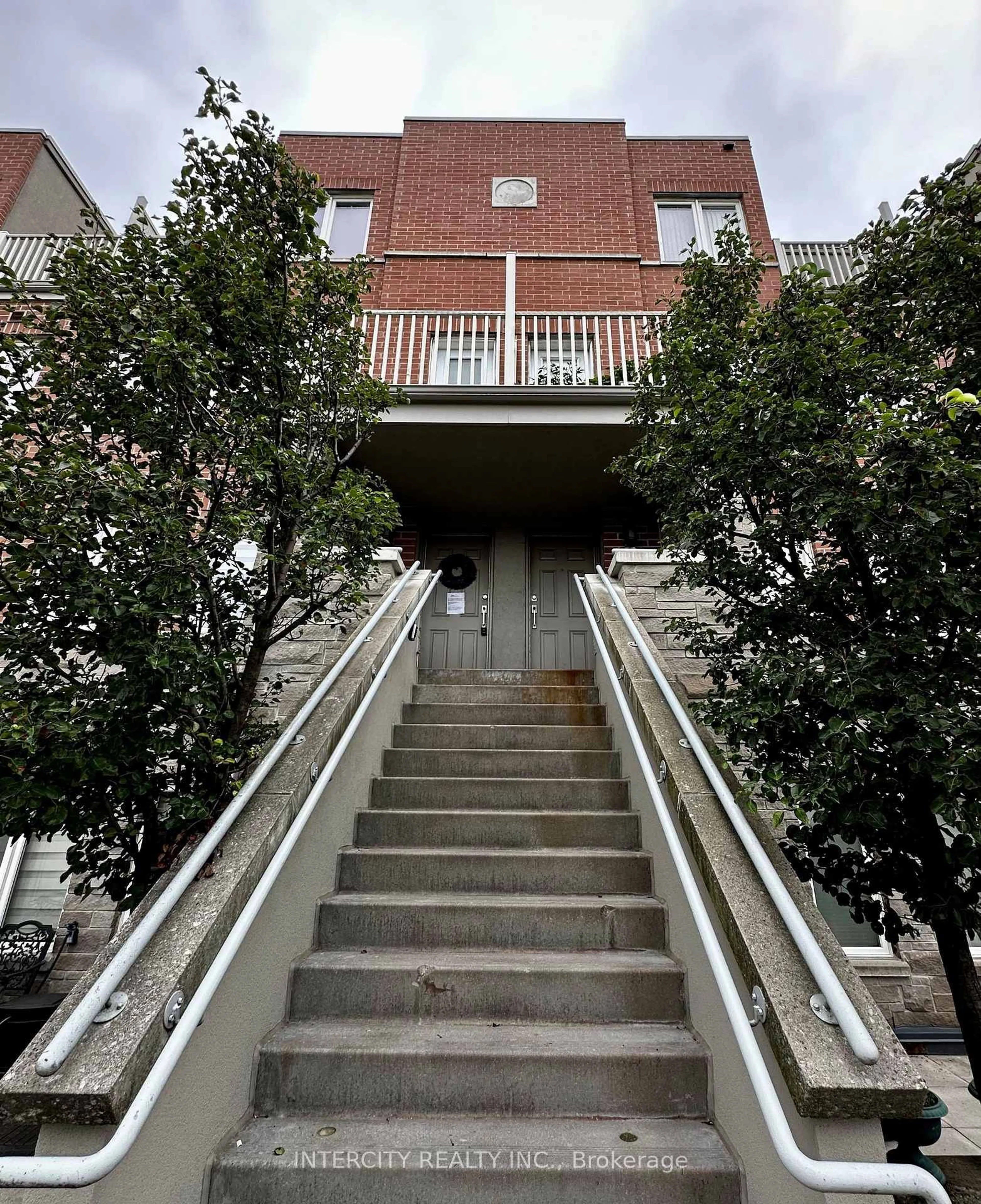 Stairs for 25 Richgrove Dr #206, Toronto Ontario M9R 0A3