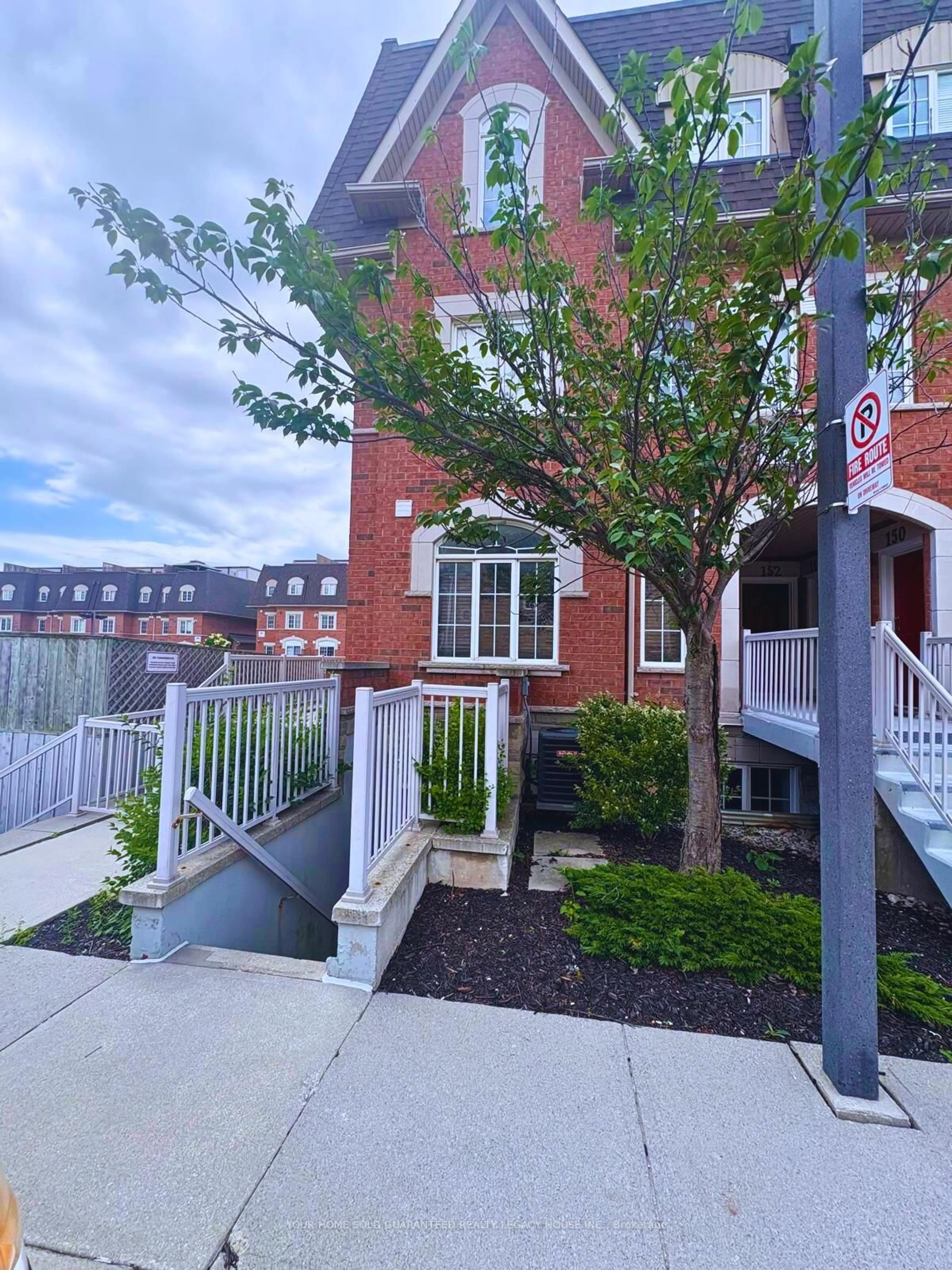 Unknown for 601 Shoreline Dr #145, Mississauga Ontario L5B 4K1