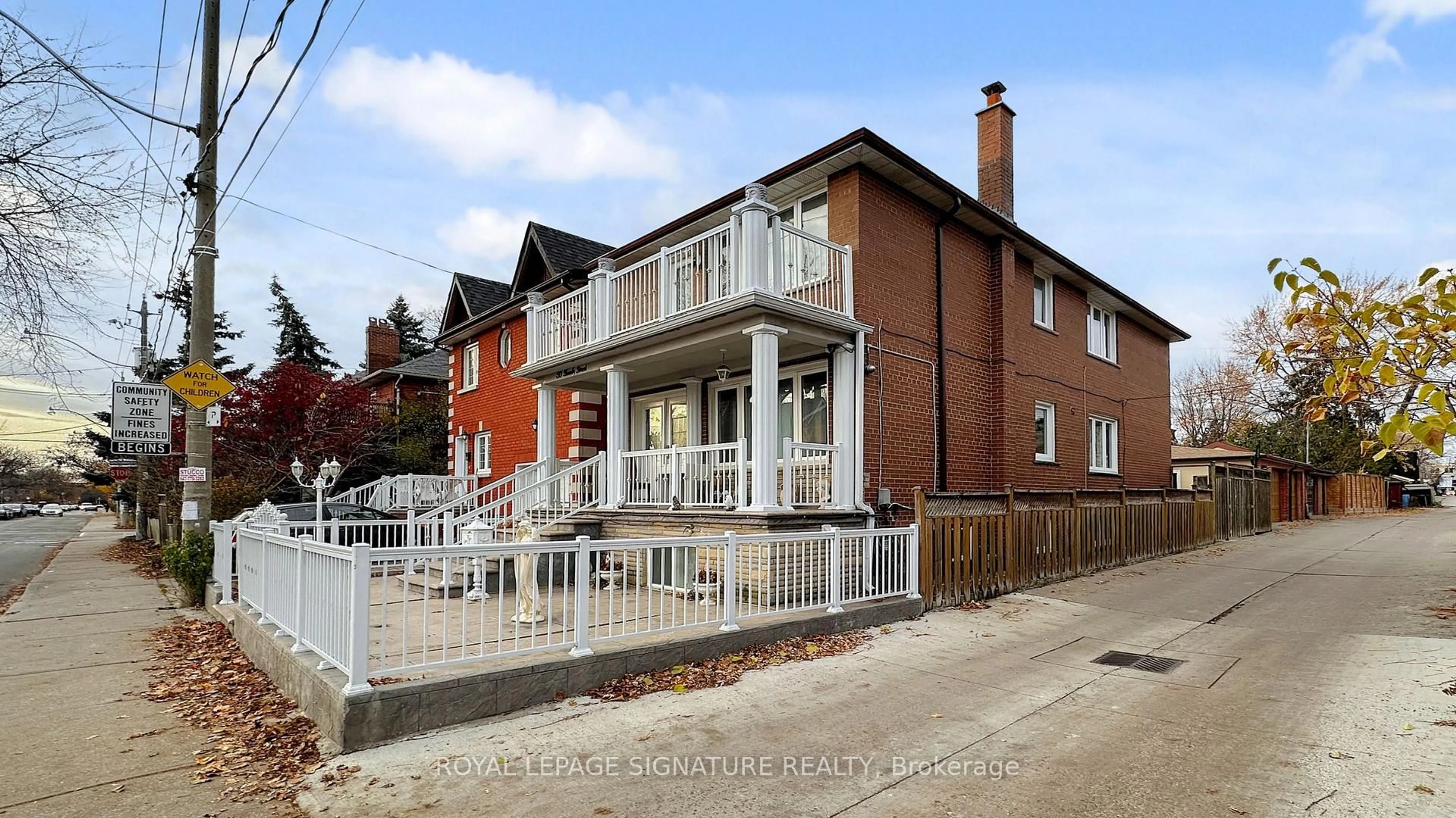 Home with brick exterior material, street for 50 Shanly St #Suite A, Toronto Ontario M6H 1S3