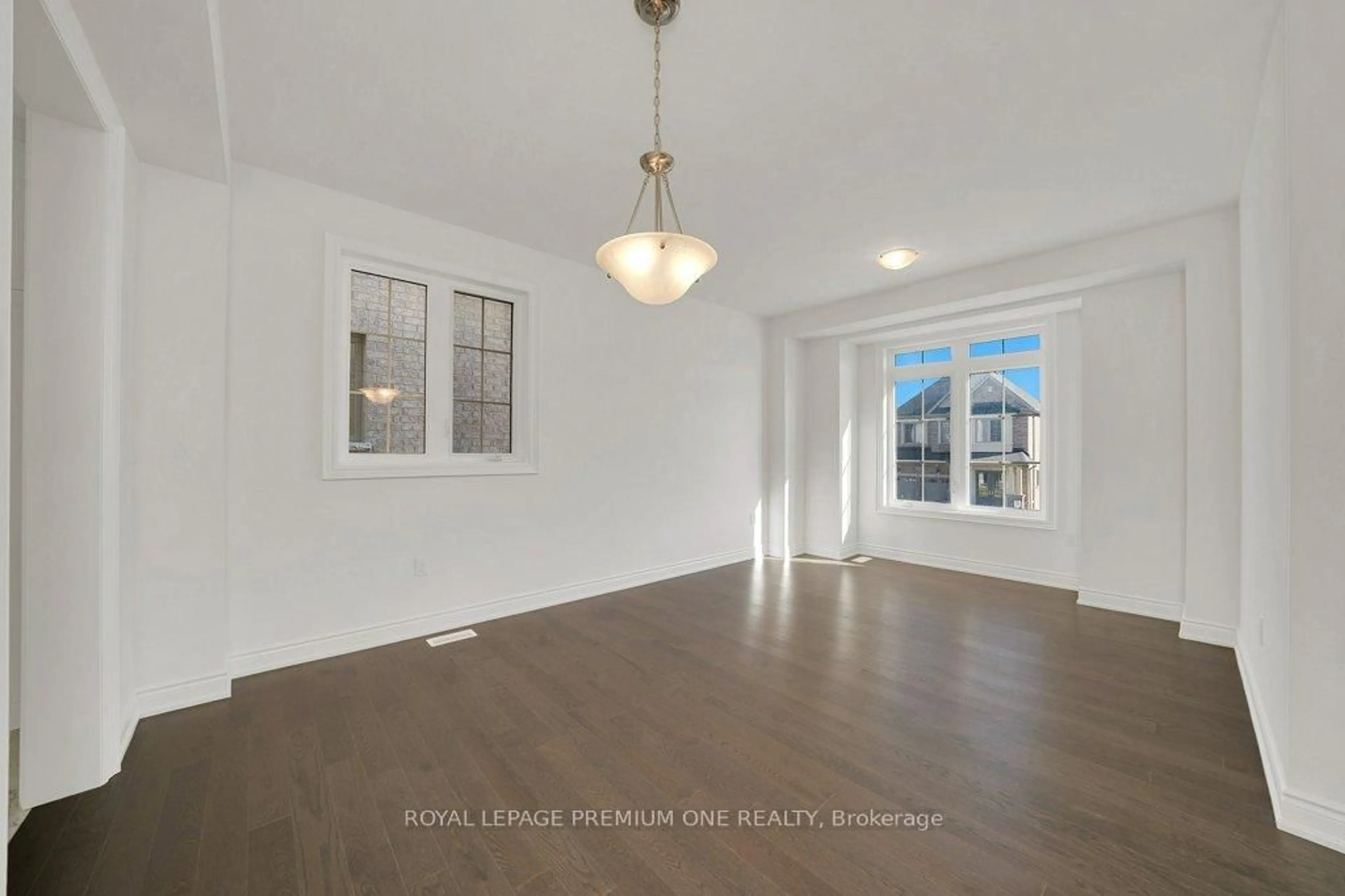 A pic of a room for 32 James Walker Ave, Caledon Ontario L7C 0H1