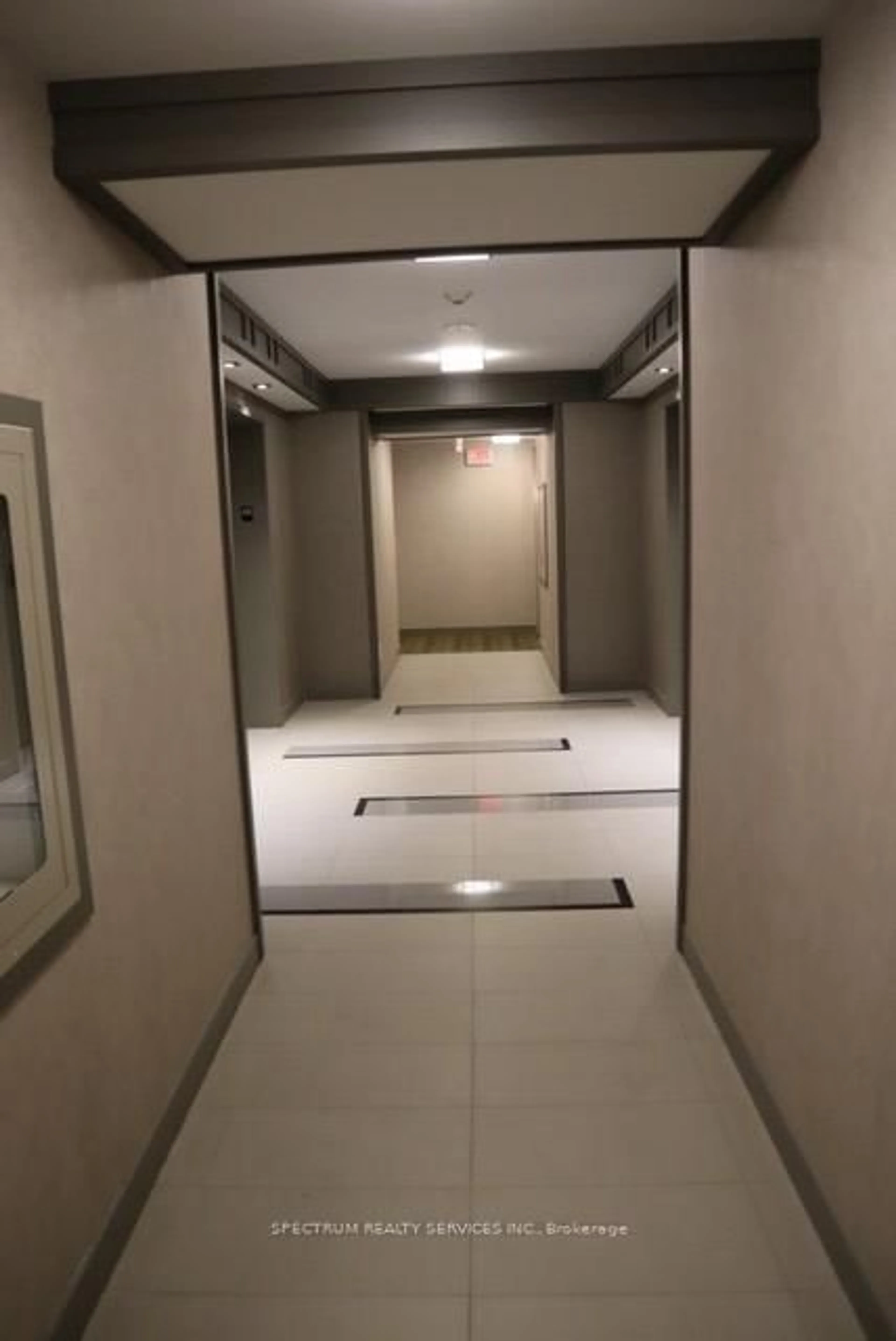 Indoor foyer for 56 Annie Craig Dr #4802, Toronto Ontario M8V 0C8