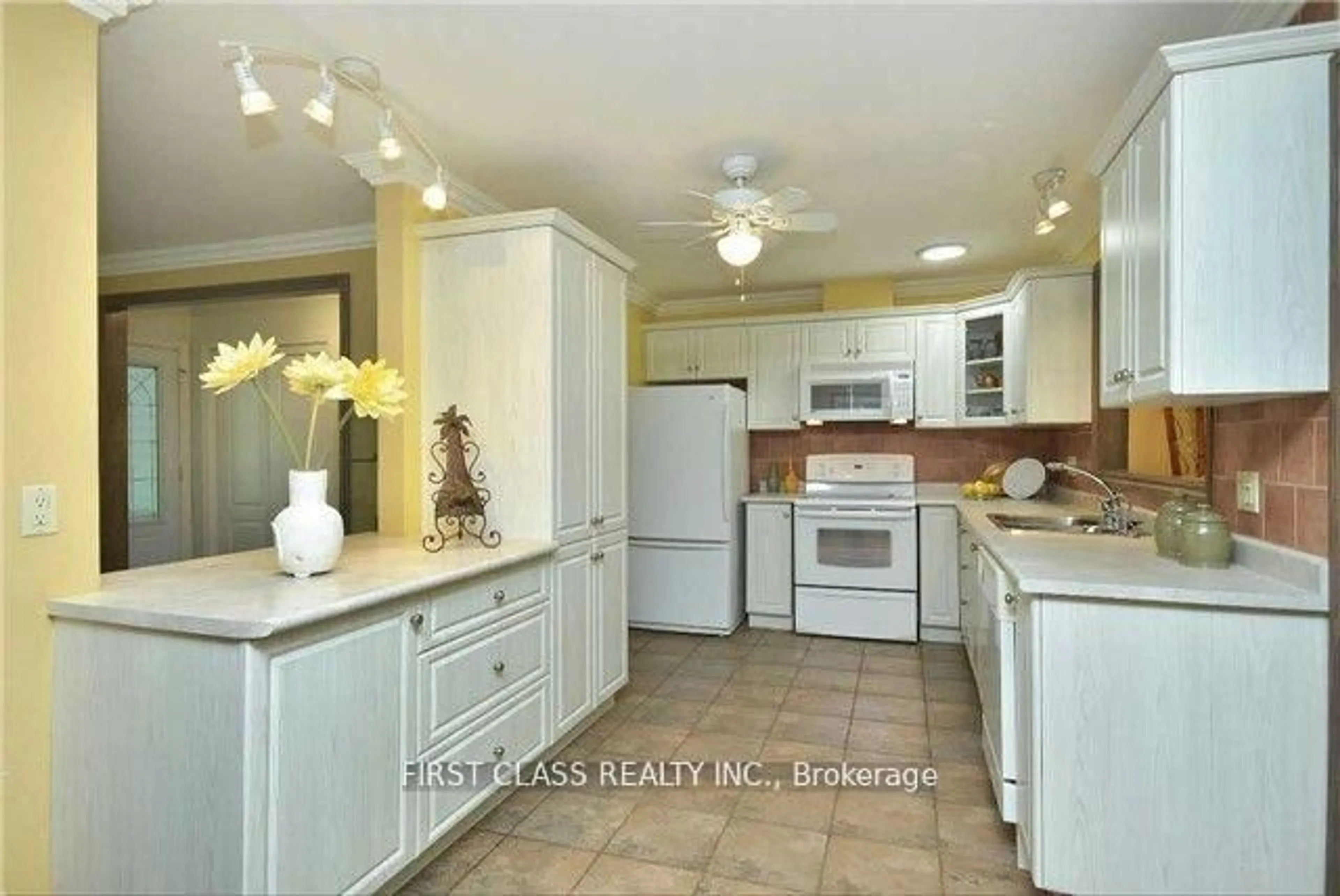 Unknown for 1085 Pearson Dr, Oakville Ontario L6H 2A9