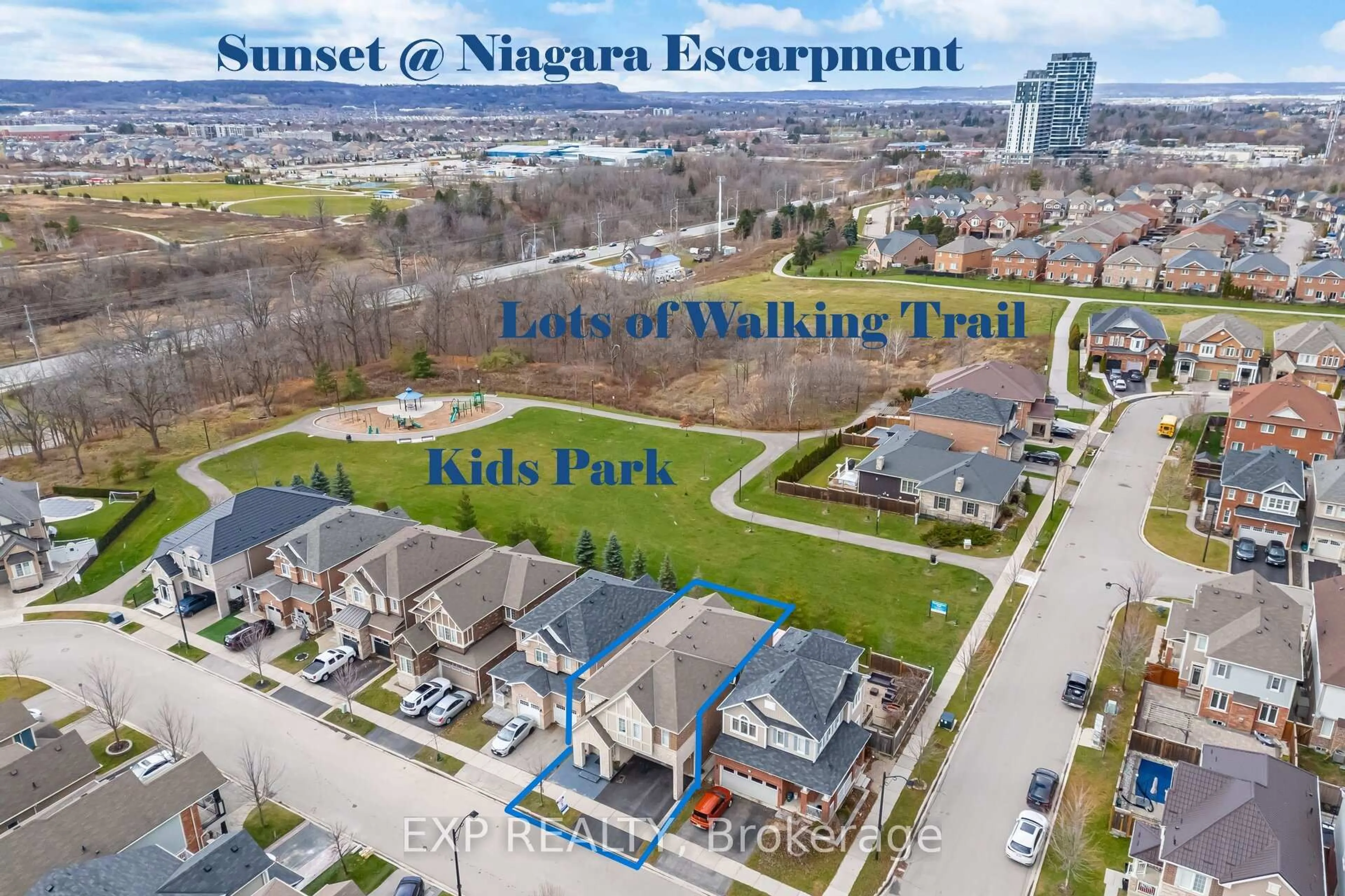 A pic from outside/outdoor area/front of a property/back of a property/a pic from drone, city buildings view from balcony for 573 Langholm St, Milton Ontario L9T 9A2