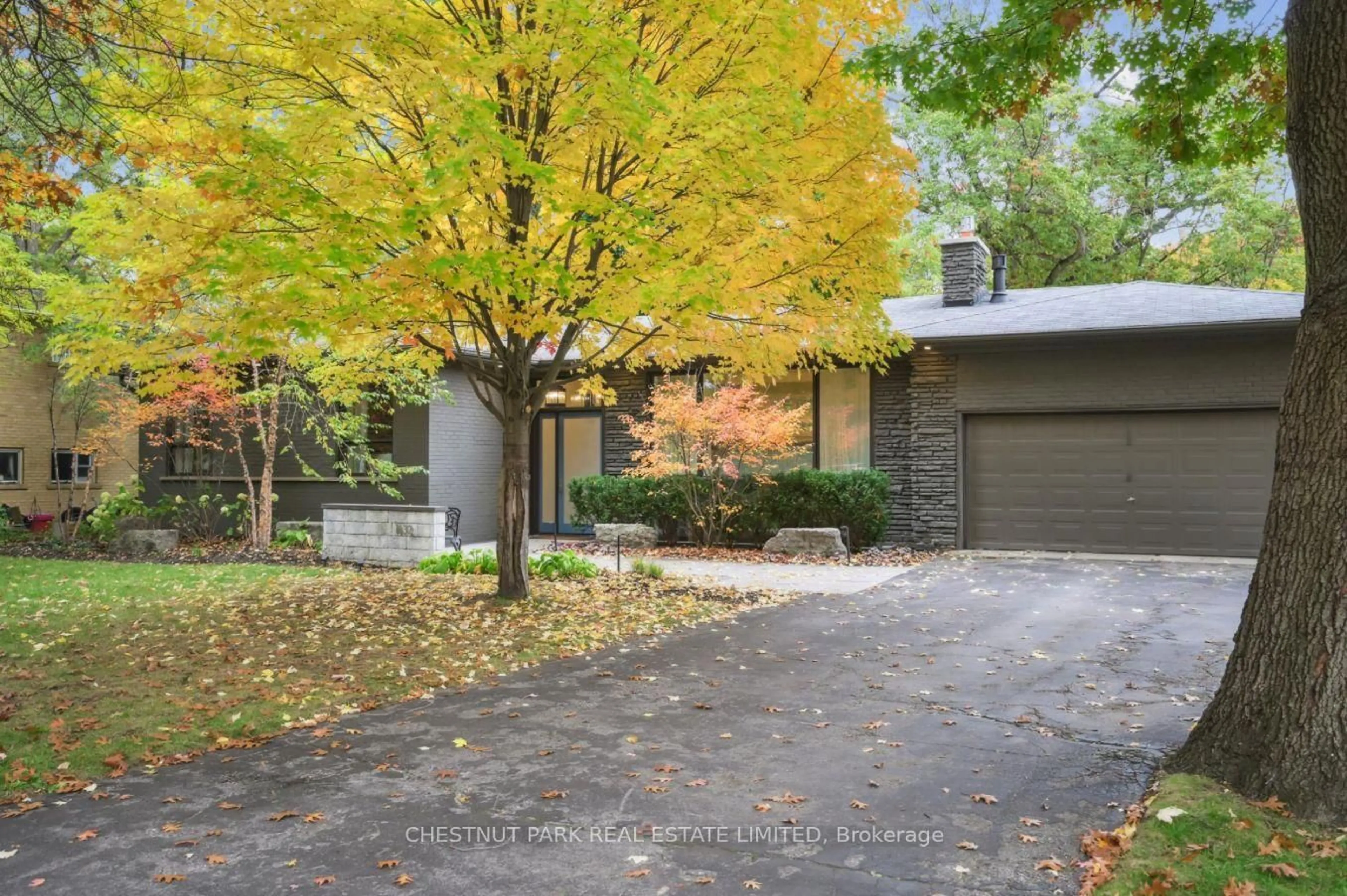 Home with brick exterior material, street for 1632 Wedmore Way, Mississauga Ontario L5J 2J8