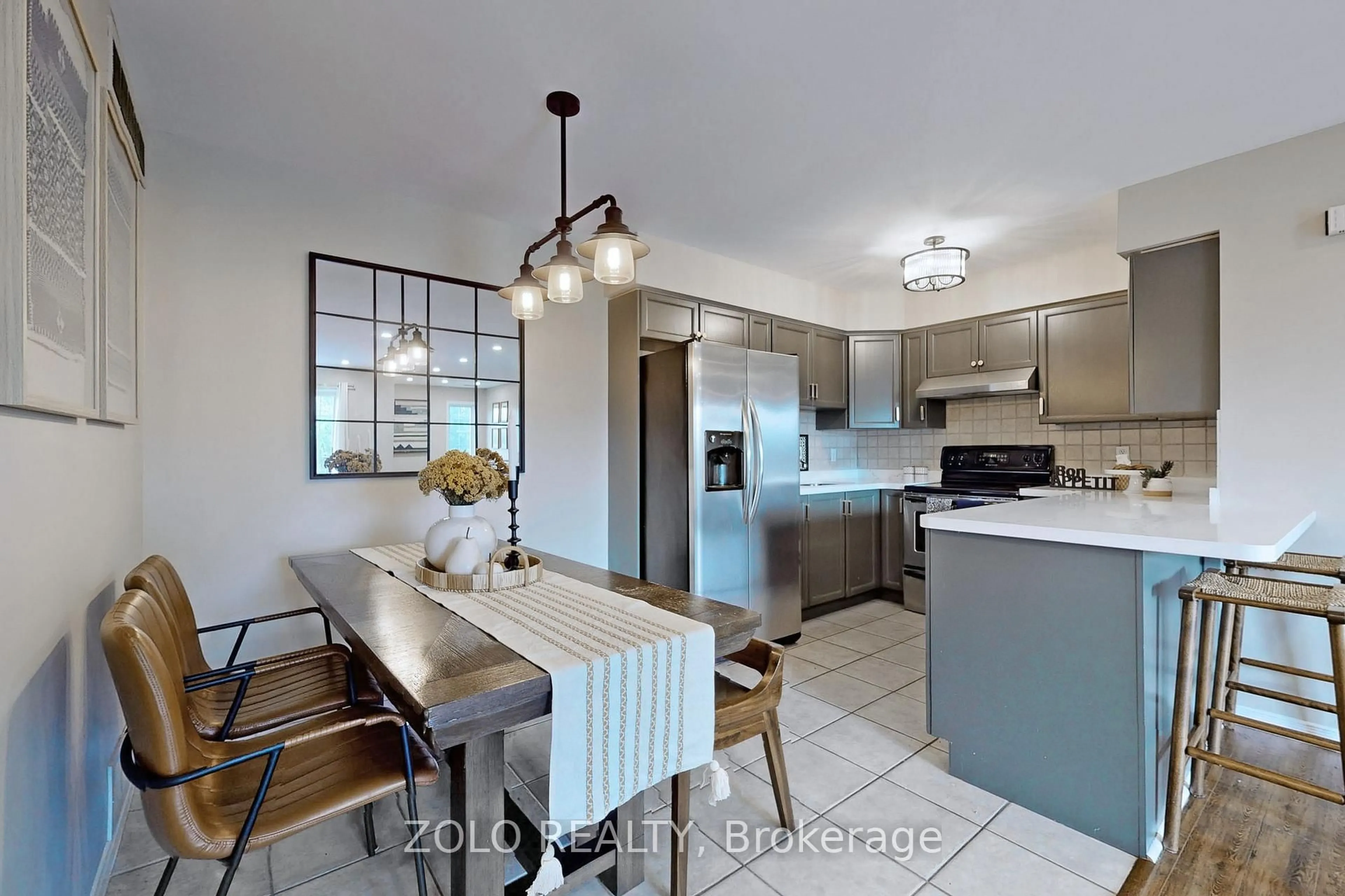 Open concept kitchen, ceramic/tile floor for 2333 Walker's Line #2, Burlington Ontario L7M 4T1