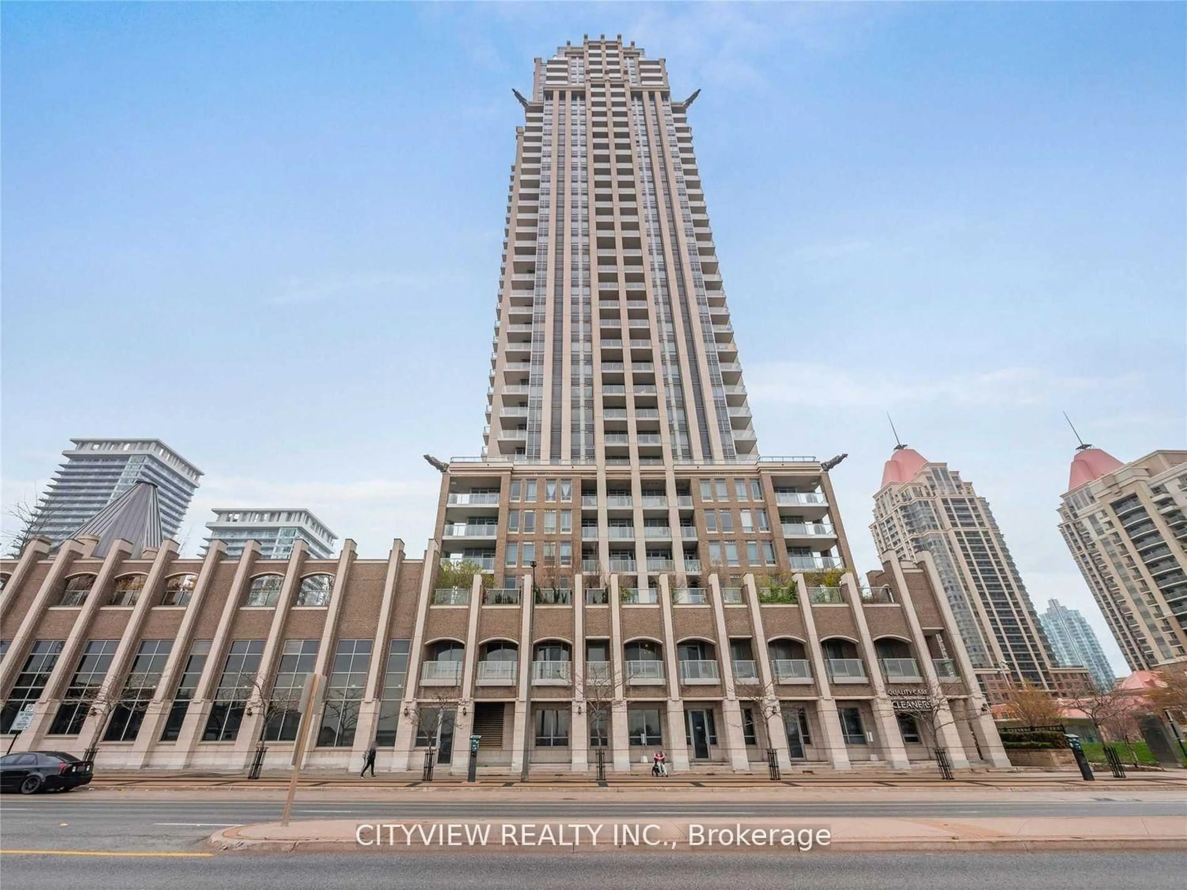 Indoor foyer for 388 Prince Of Wales Dr #1805, Mississauga Ontario L5B 0A1