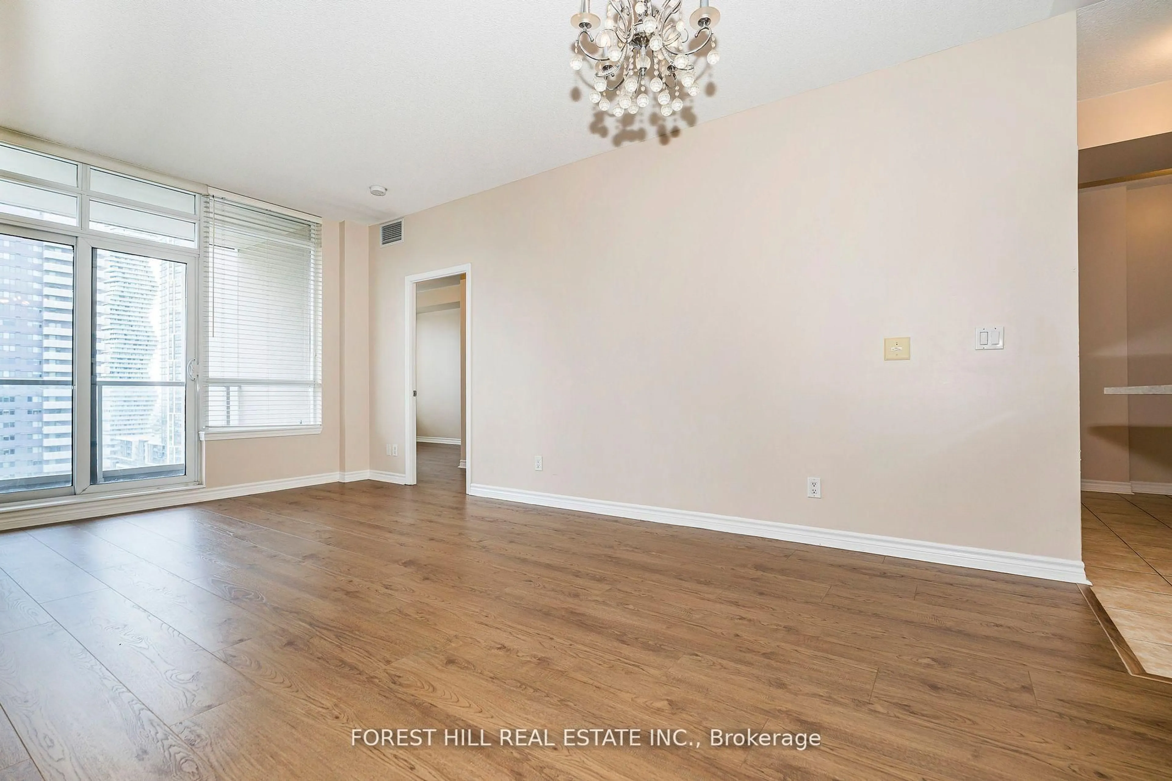 A pic of a room for 388 Prince Of Wales Dr #1610, Mississauga Ontario L5B 0A1